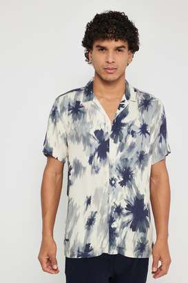 Printed-Viscose-Slim-Fit-Men-s-Casual-Wear-Shirt