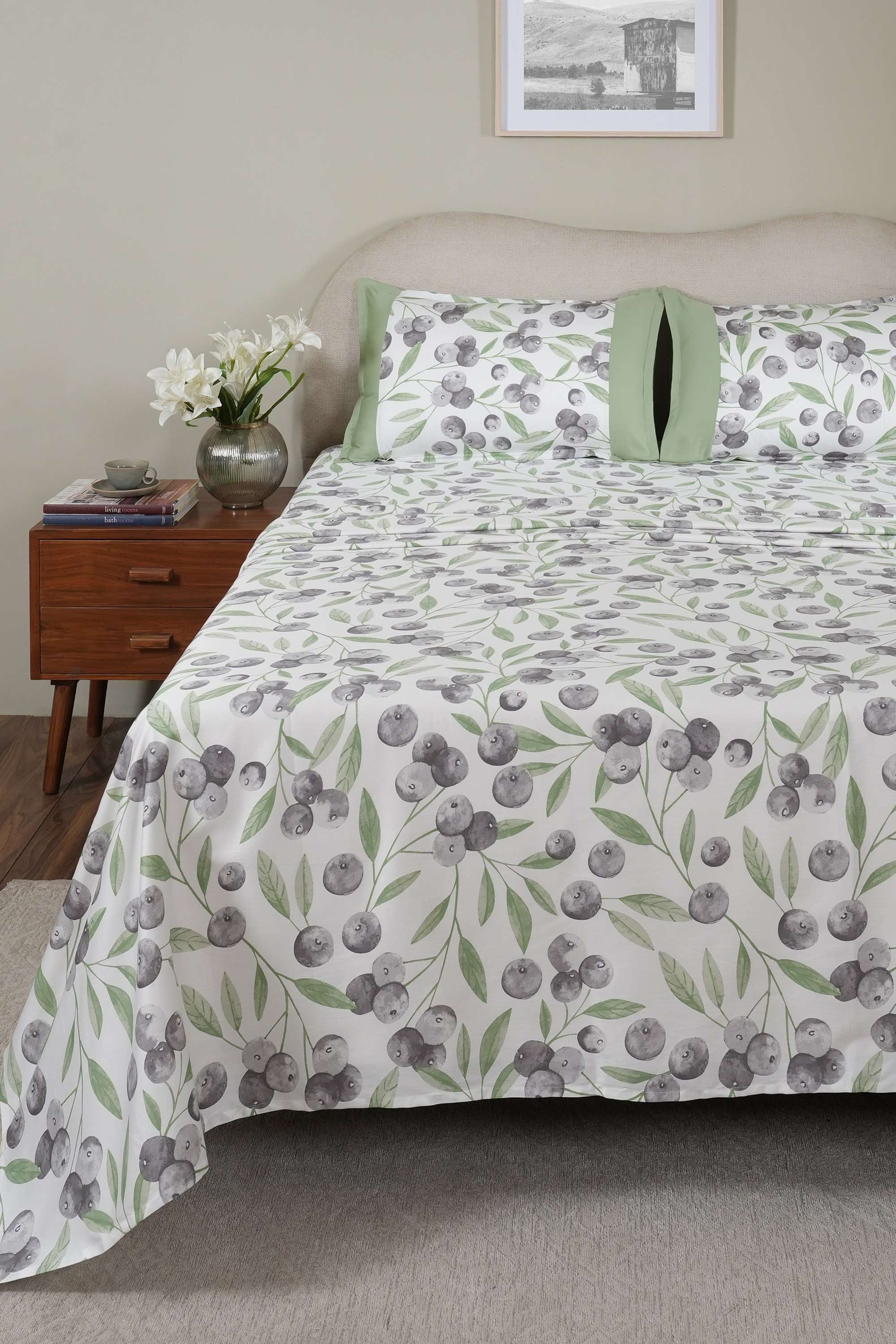 Myrtille-Green-Double-Bed-Sheet-with-Pillow-Case