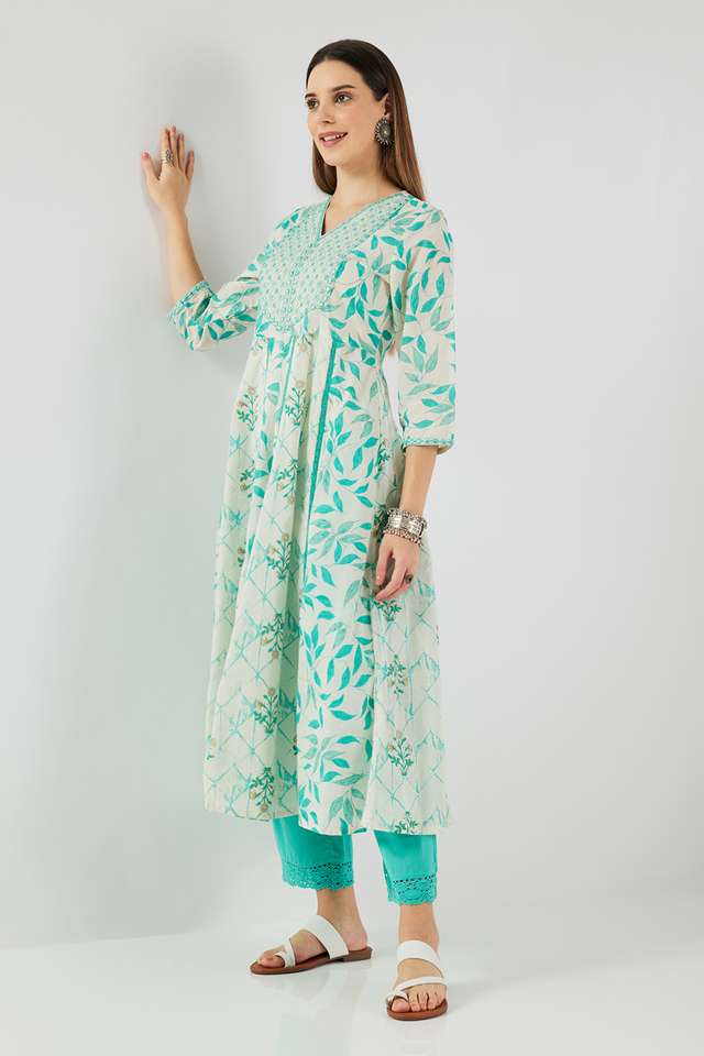 Printed-Blended-Fabric-Flared-Fit-Women-s-Kurta