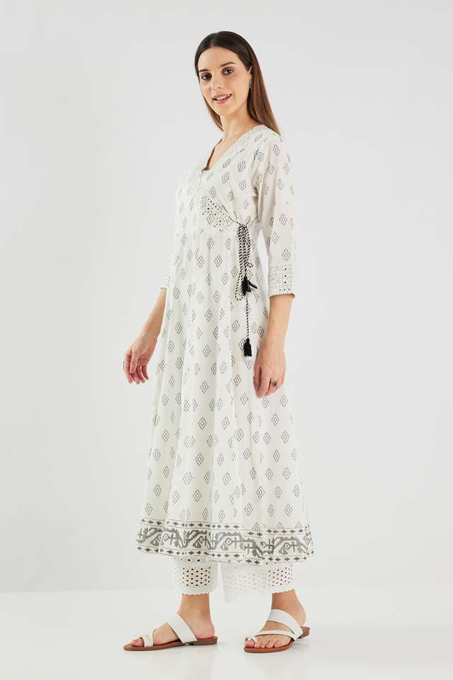Printed-Blended-Fabric-Flared-Fit-Women-s-Kurta