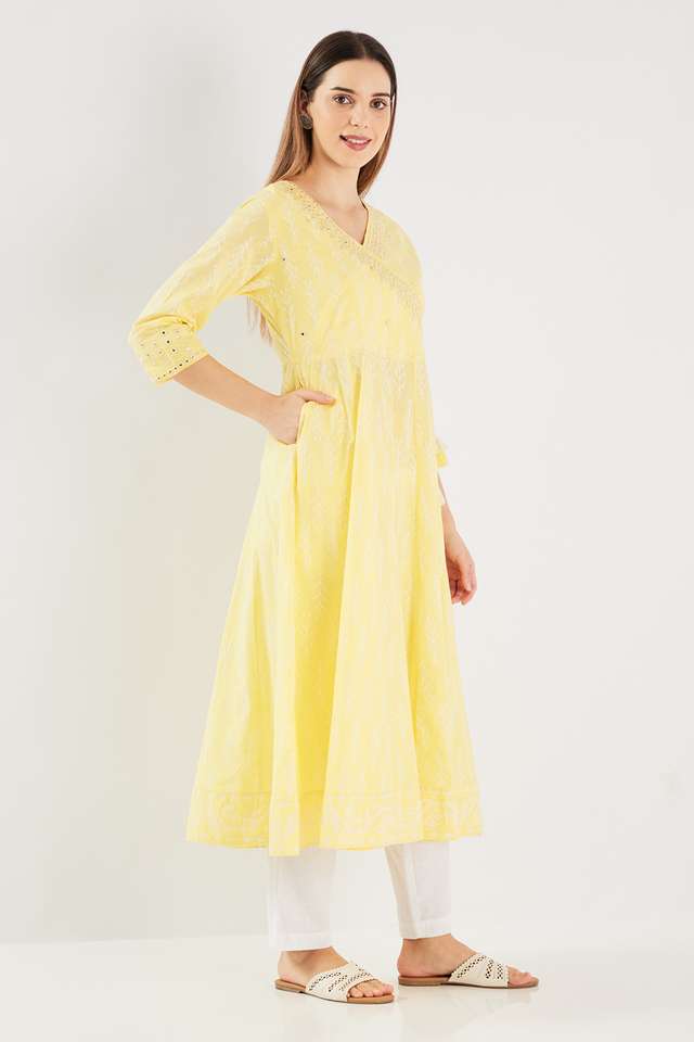 Printed-Blended-Fabric-Flared-Fit-Women-s-Kurta