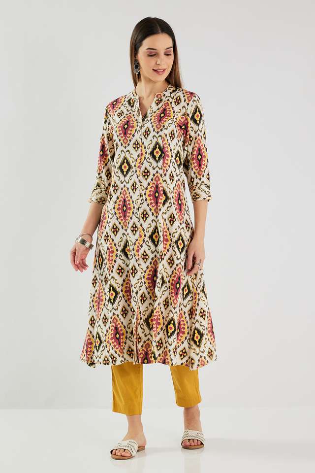 Printed-Blended-Fabric-Regular-Fit-Women-s-Kurta