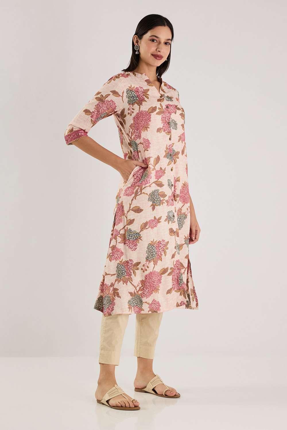 Printed-Blended-Fabric-Collared-Women-s-Casual-Wear-Kurta