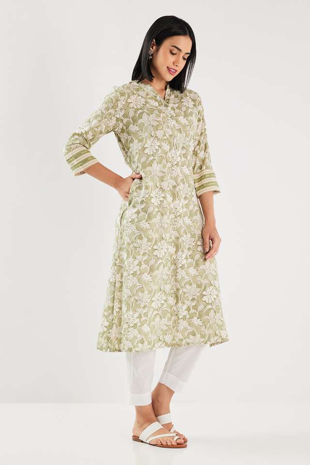 Printed-Blended-Fabric-Collared-Women-Casual-Wear-Kurta