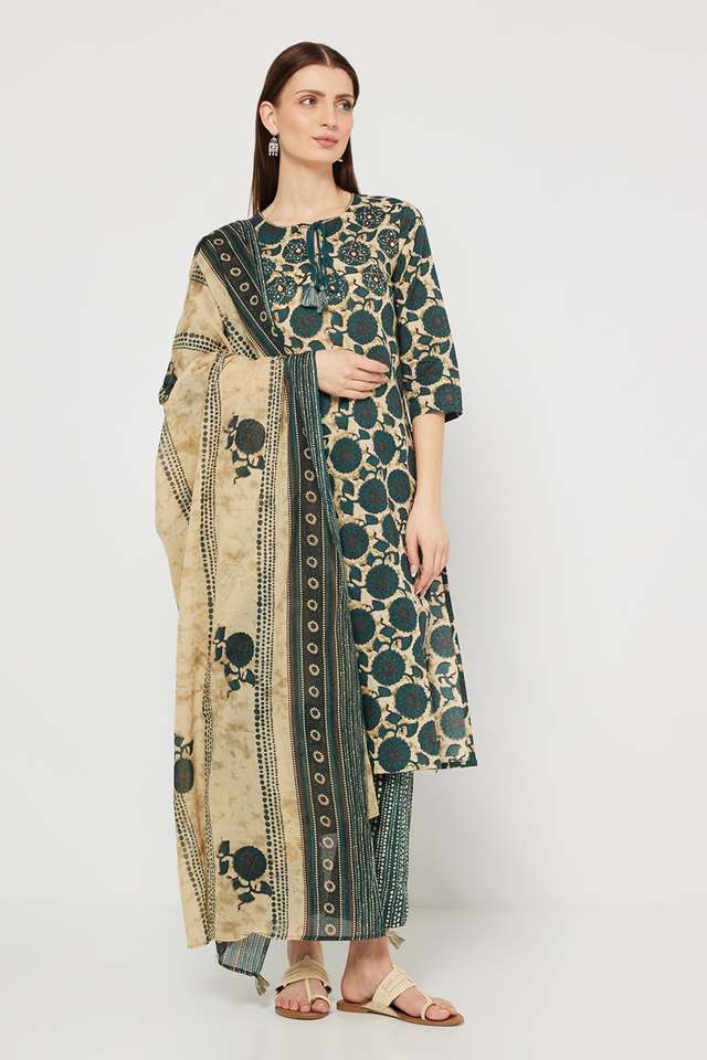 Embroidered-Blended-Fabric-Regular-Fit-Women-s-Kurta-Set