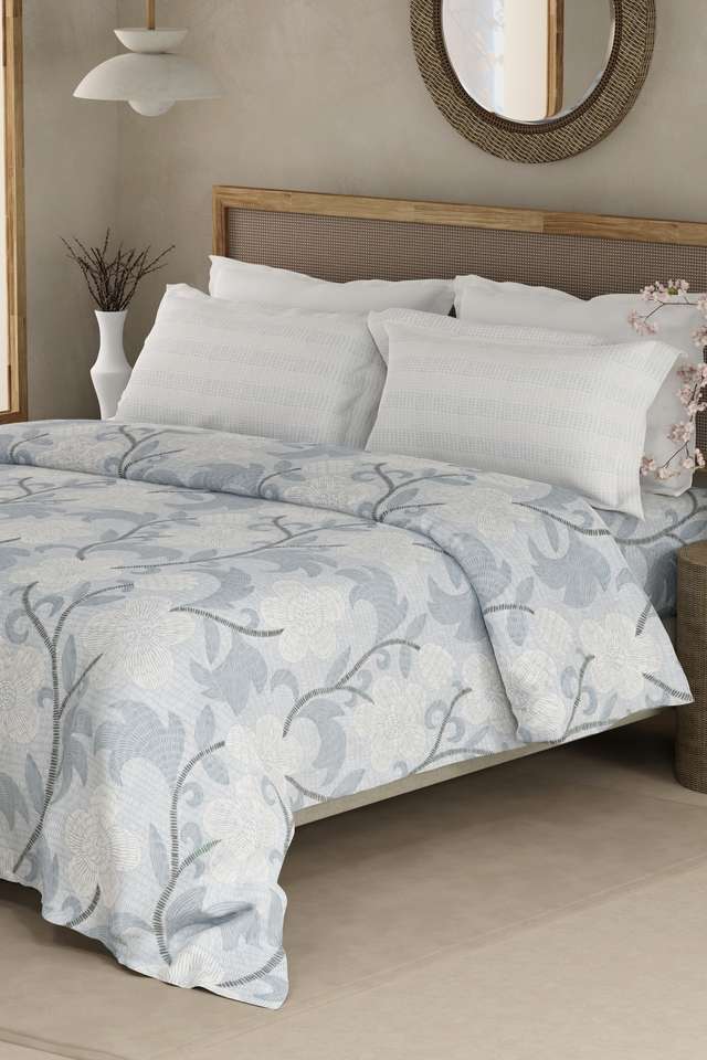 Valatia-100--Cotton-200-TC-Double-Bedsheet-with-2-Pillow-Covers---Blue-Floral