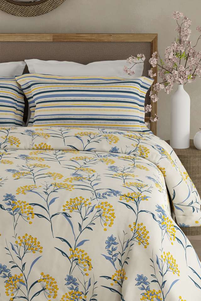 Valatia-100--Cotton-200-TC-Double-Bedsheet-with-2-Pillow-Covers---Yellow-&-Blue-Floral