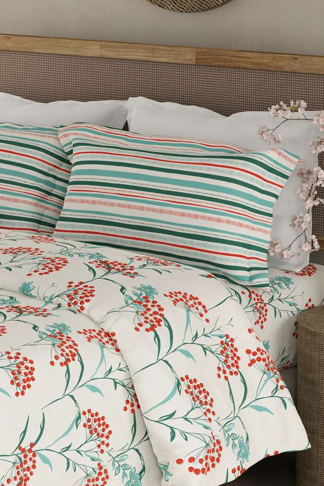 Valatia-100--Cotton-200-TC-Double-Bedsheet-with-2-Pillow-Covers---Red-&-Blue-Floral