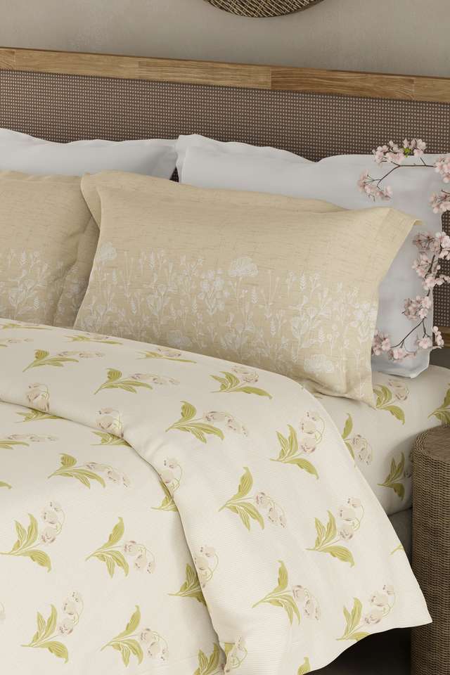 Valatia-100--Cotton-200-TC-Double-Bedsheet-with-2-Pillow-Covers---Cream-Floral