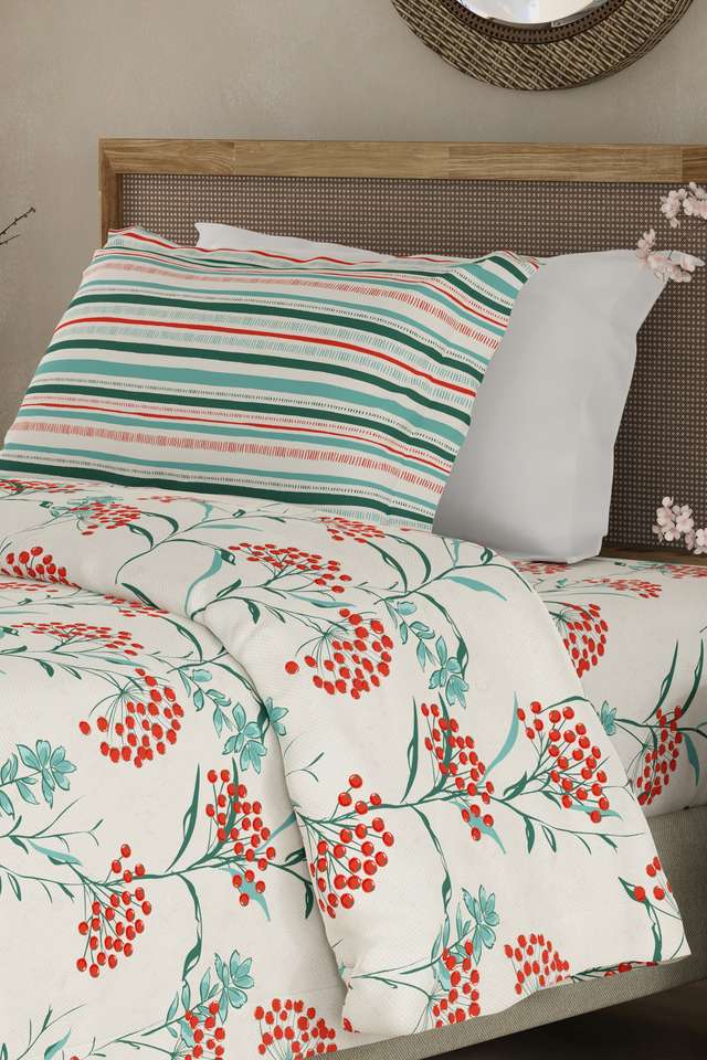 Valatia-100--Cotton-200-TC-Single-Bedsheet-with-1-Pillow-Cover---Red-&-Blue-Floral
