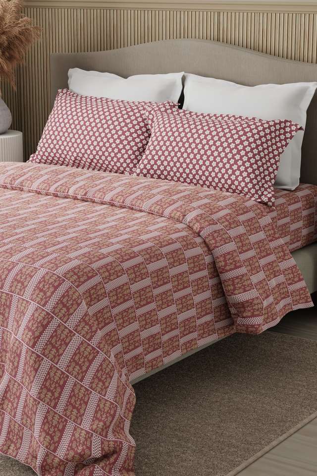 Valatia-100--Cotton-200-TC-Karigari-Printed-Double-Bedsheet-with-2-Pillow-Covers---Pink