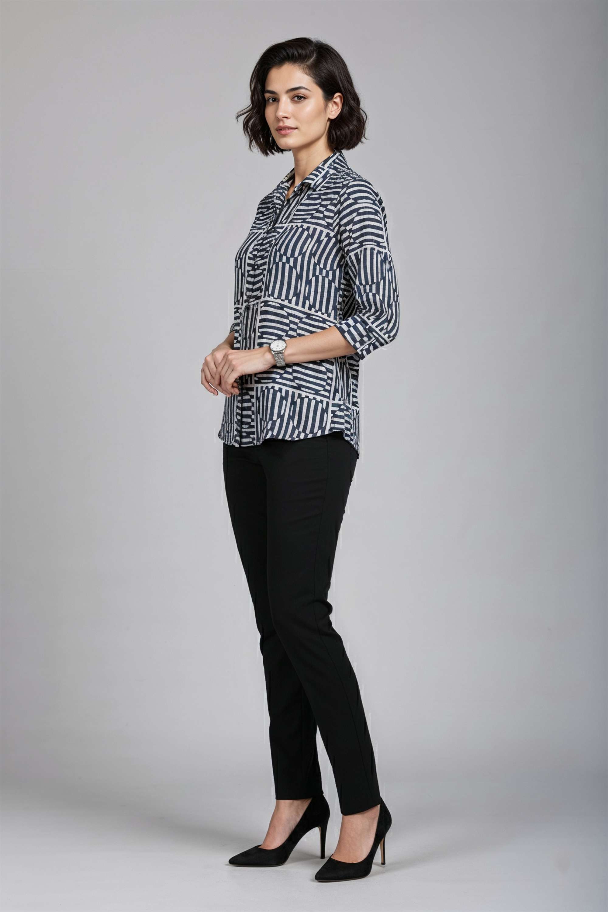 Graphic-Print-Rayon-Collared-Women-s-Tunic