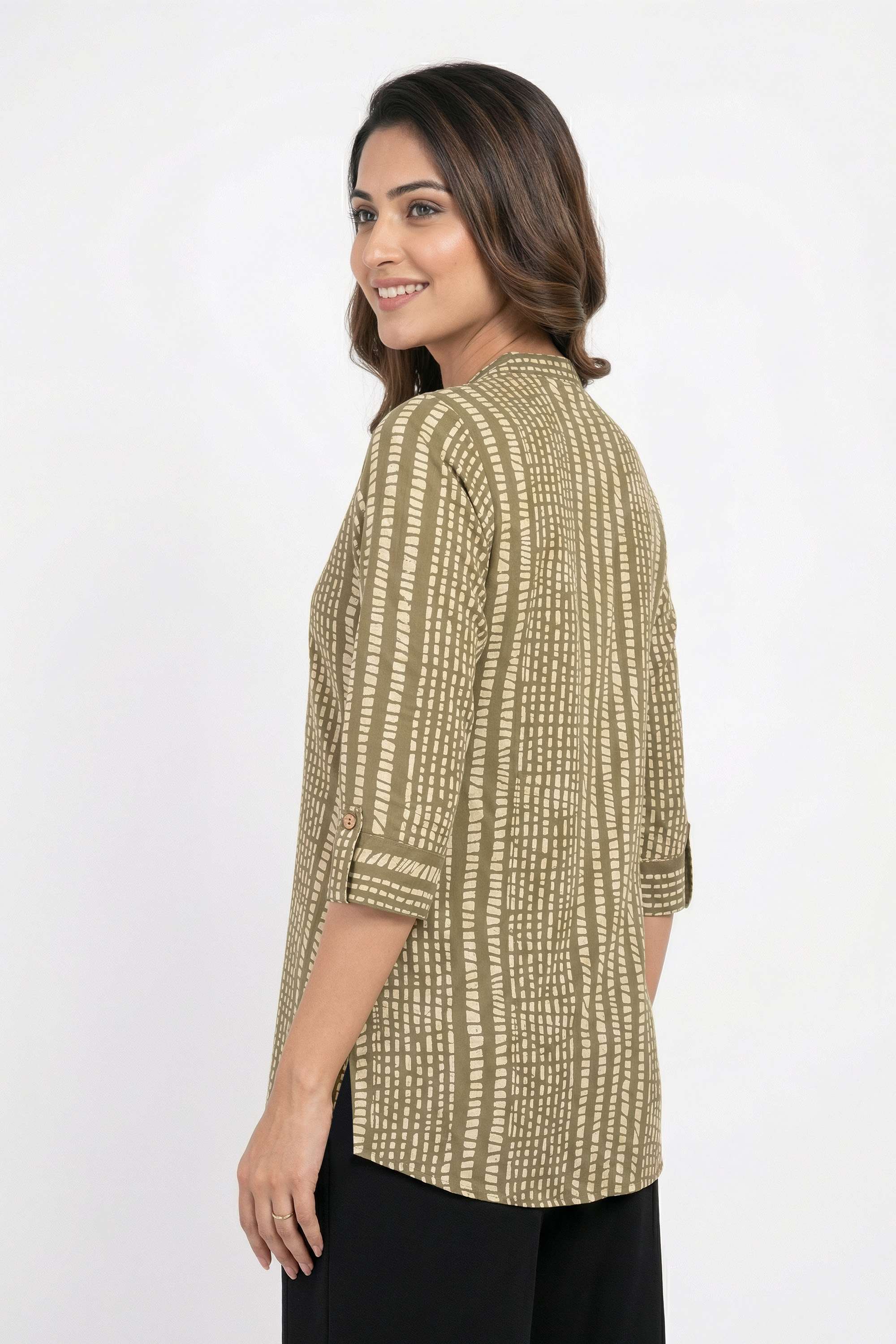 Solid-Rayon-Collared-Women-s-Tunic