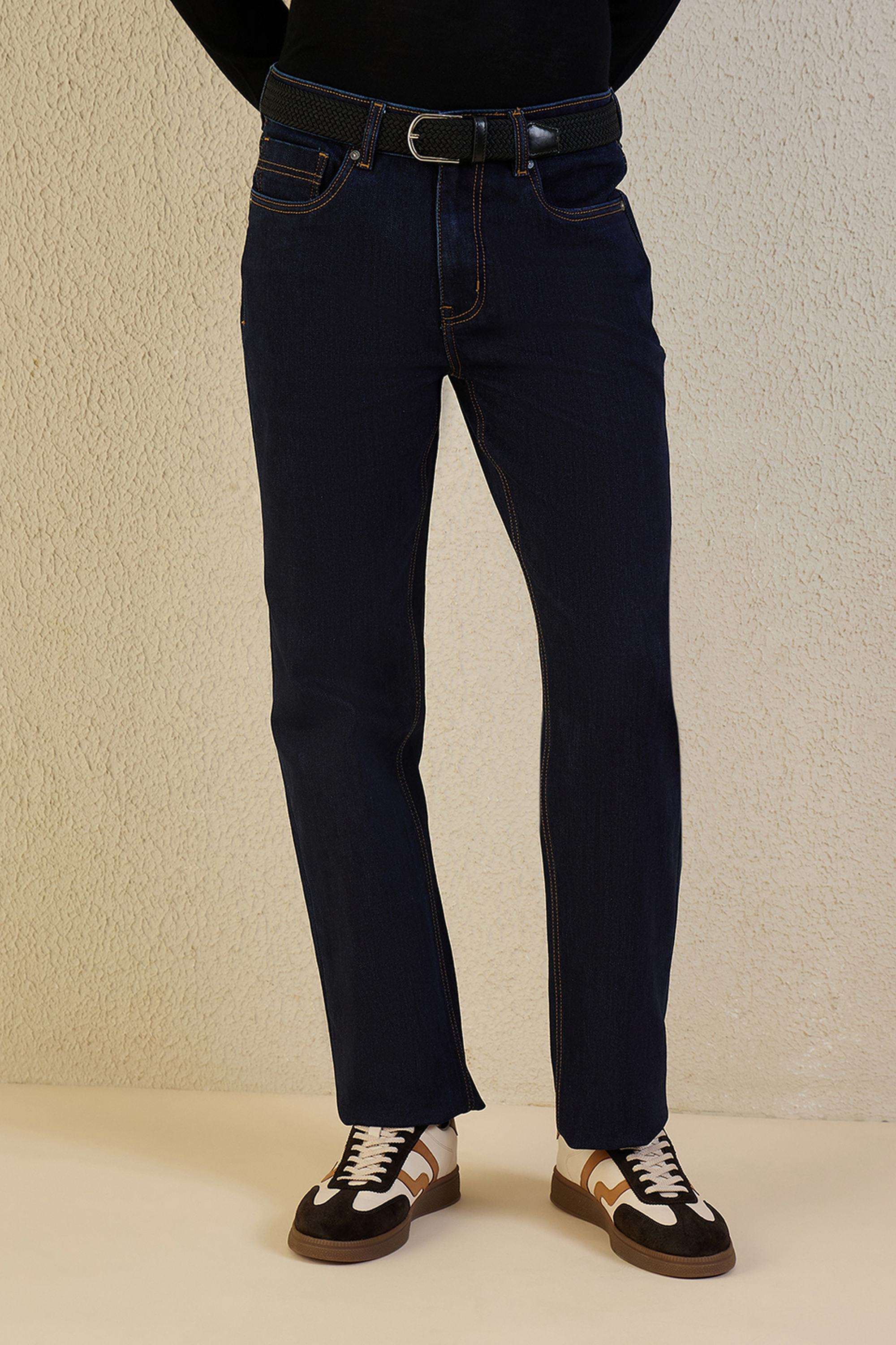 Solid-Cotton-Regular-Fit-Men-s-Jeans