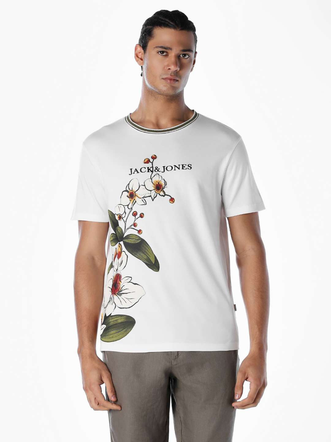 Embroidered-Cotton-Round-Neck-Men-s-T-Shirt