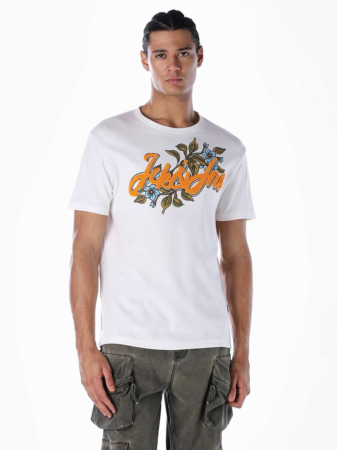 Embroidered-Cotton-Round-Neck-Men-s-T-Shirt