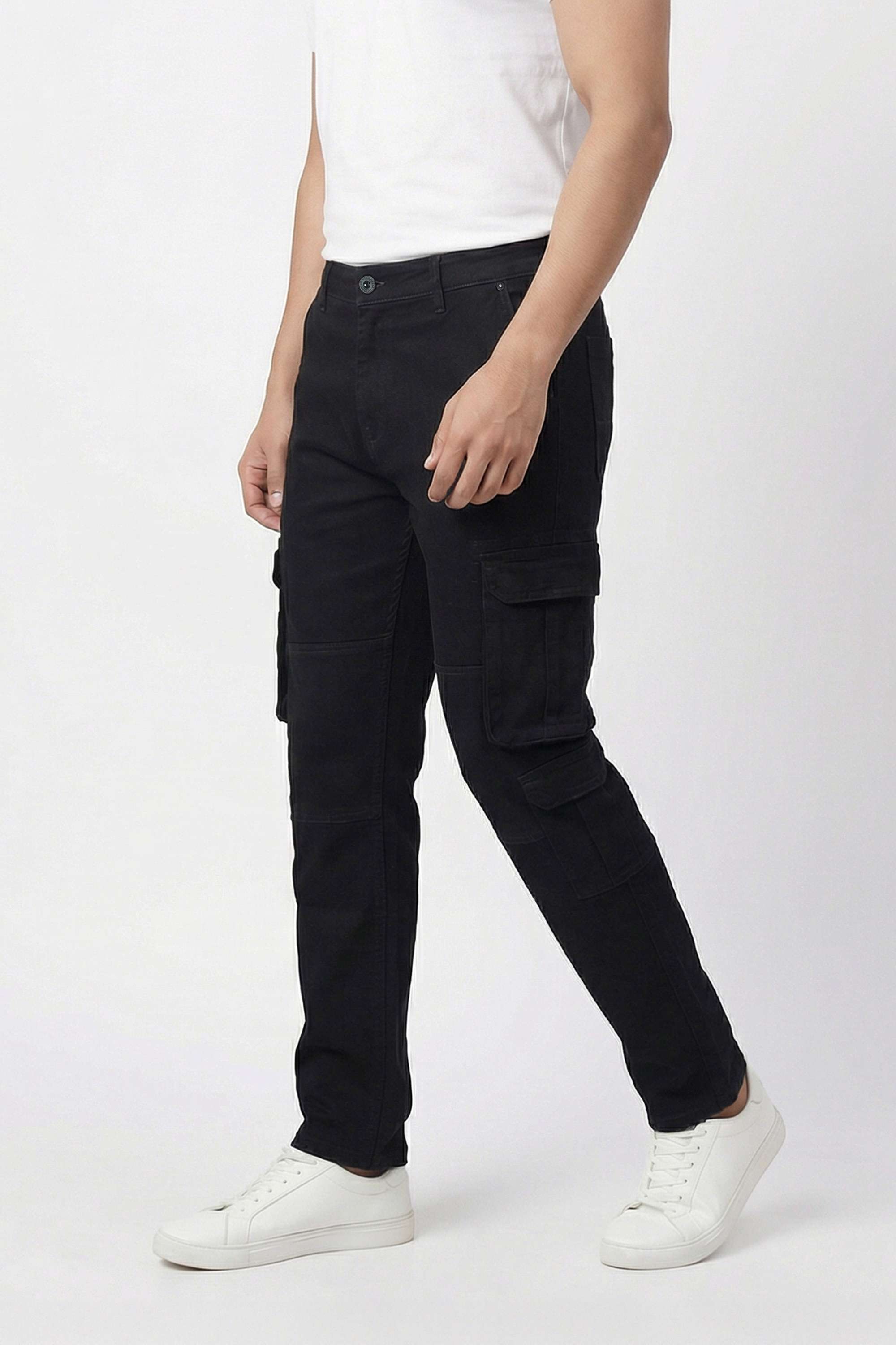 Solid-Blended-Fabric-Regular-Fit-Men-Pants