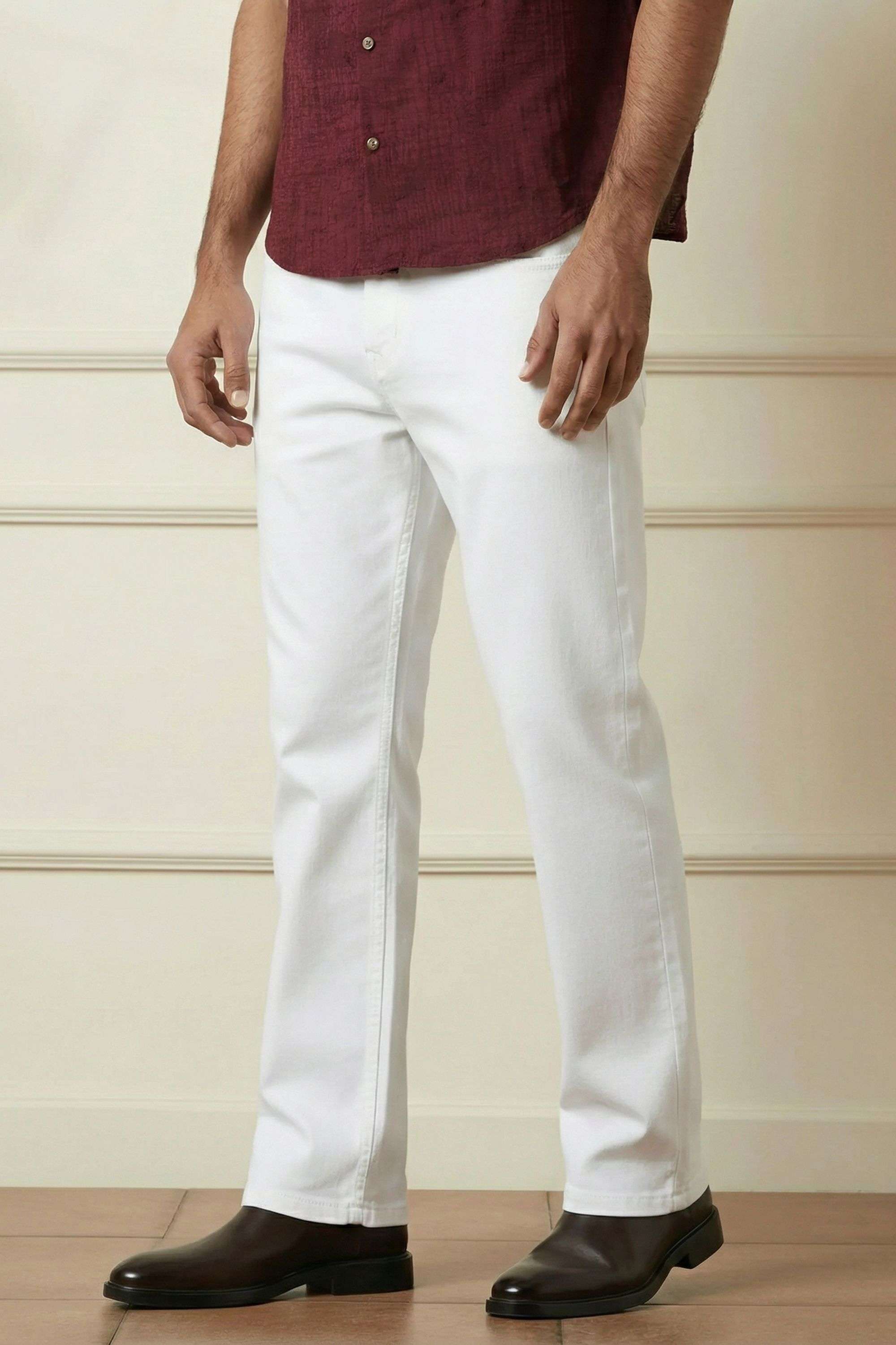Light-Wash-Blended-Fabric-Slim-Fit-Men-Jeans