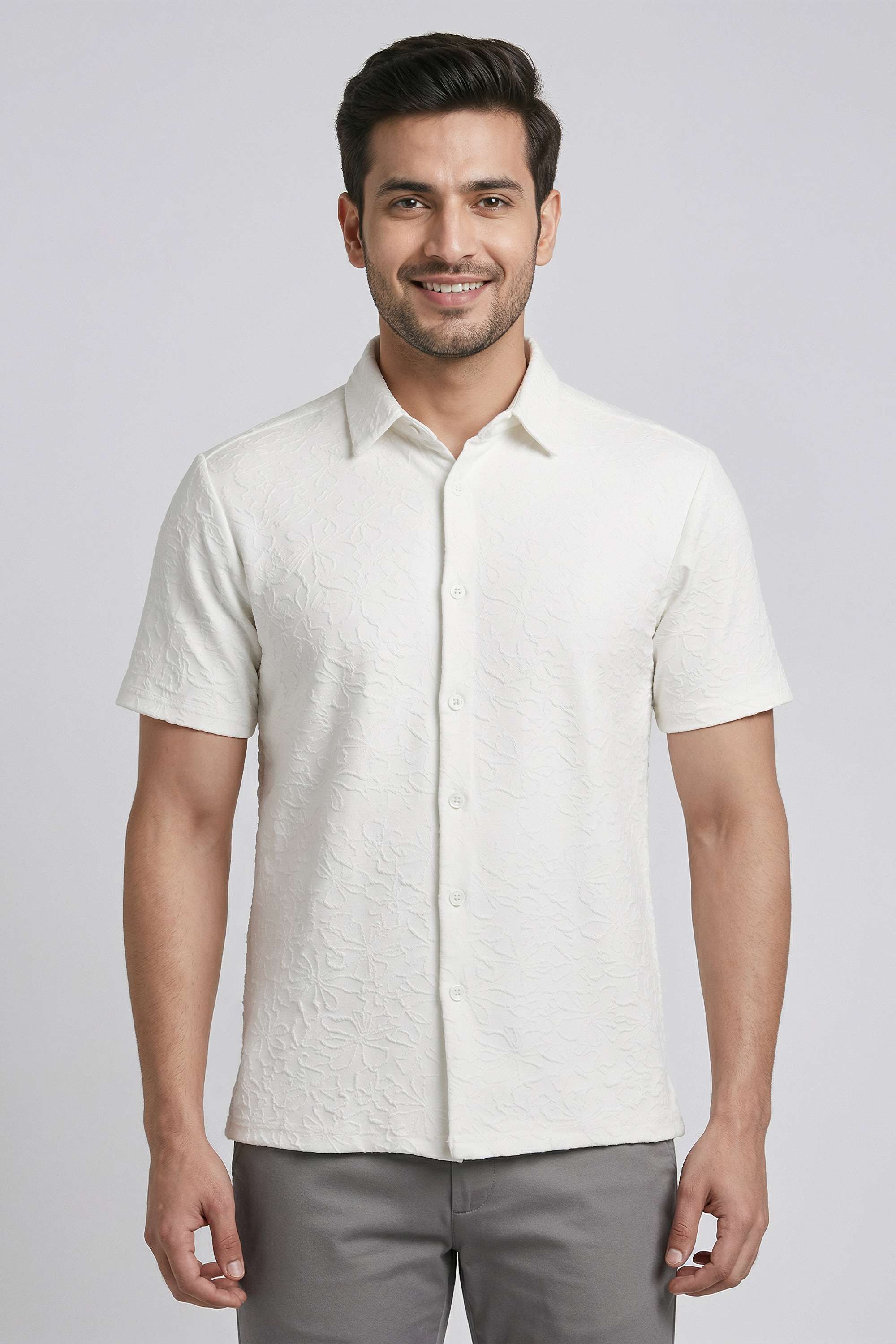 Textured-Poly-Cotton-Regular-Fit-Men-s-Casual-Wear-Shirt