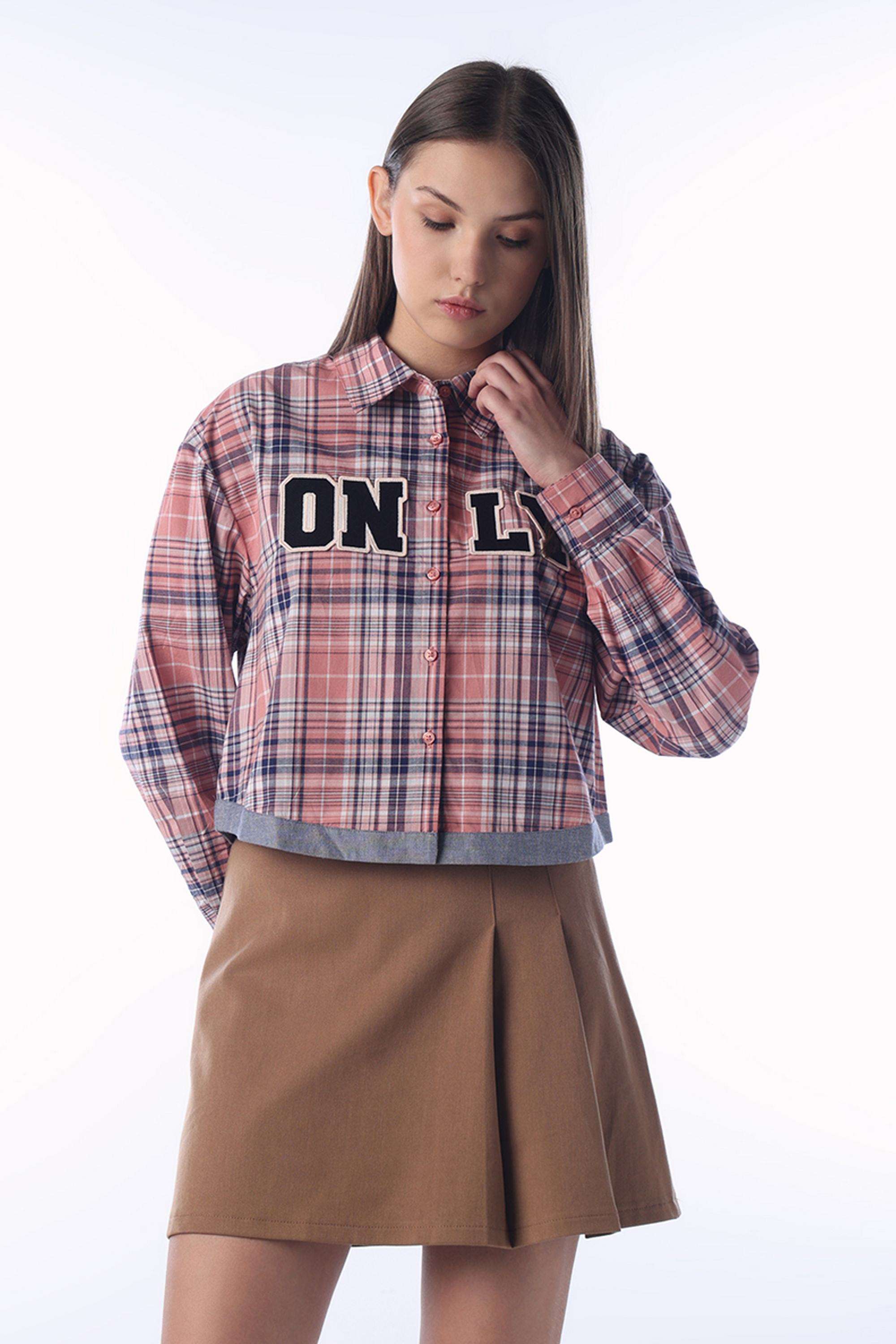 Checks-Spread-Collar-Cotton-Women-s-Casual-Wear-Shirt