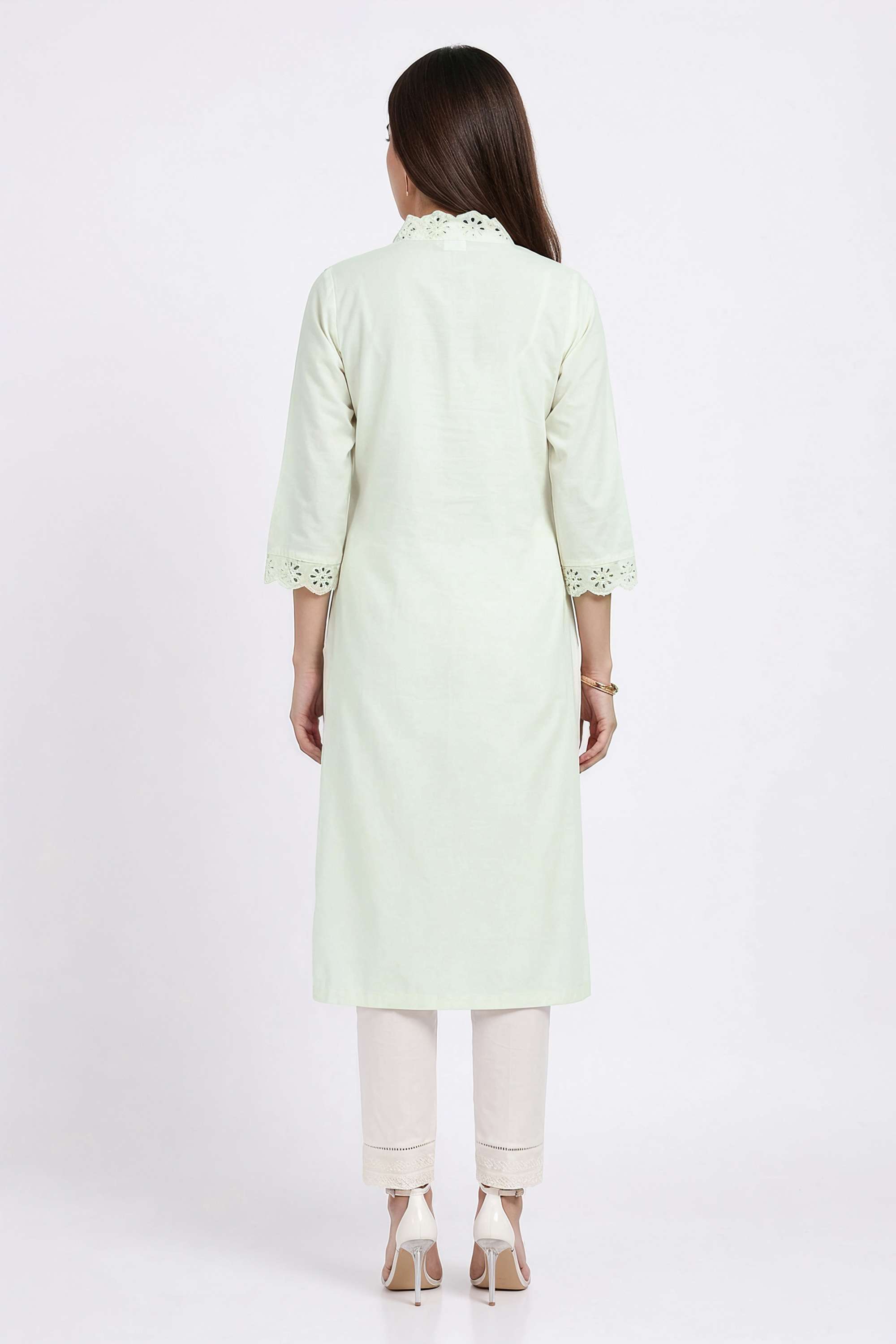 Floral-Blended-Fabric-Y-Neck-Women-Casual-Wear-Kurta