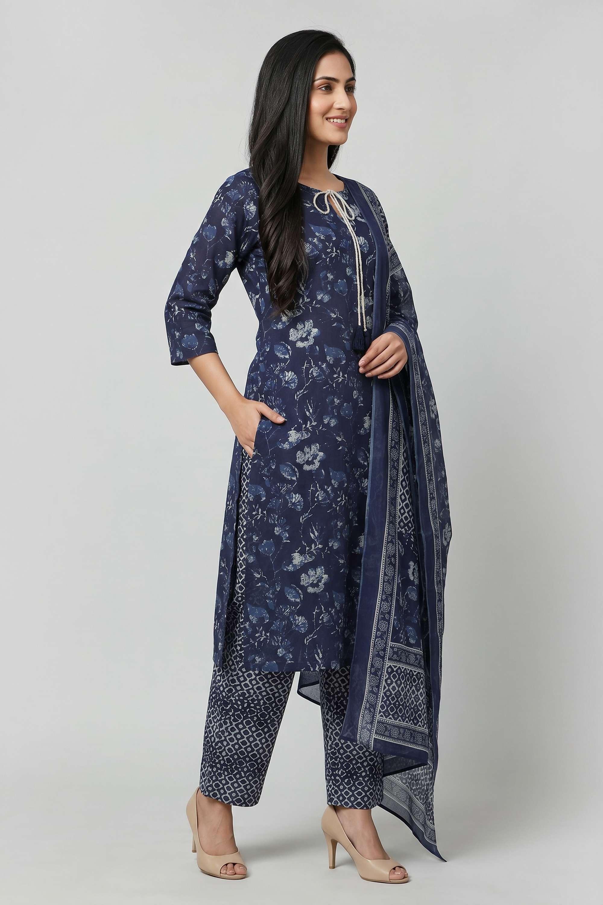 Embroidered-Blended-Fabric-Collared-Women-s-Casual-Wear-Kurta-Set