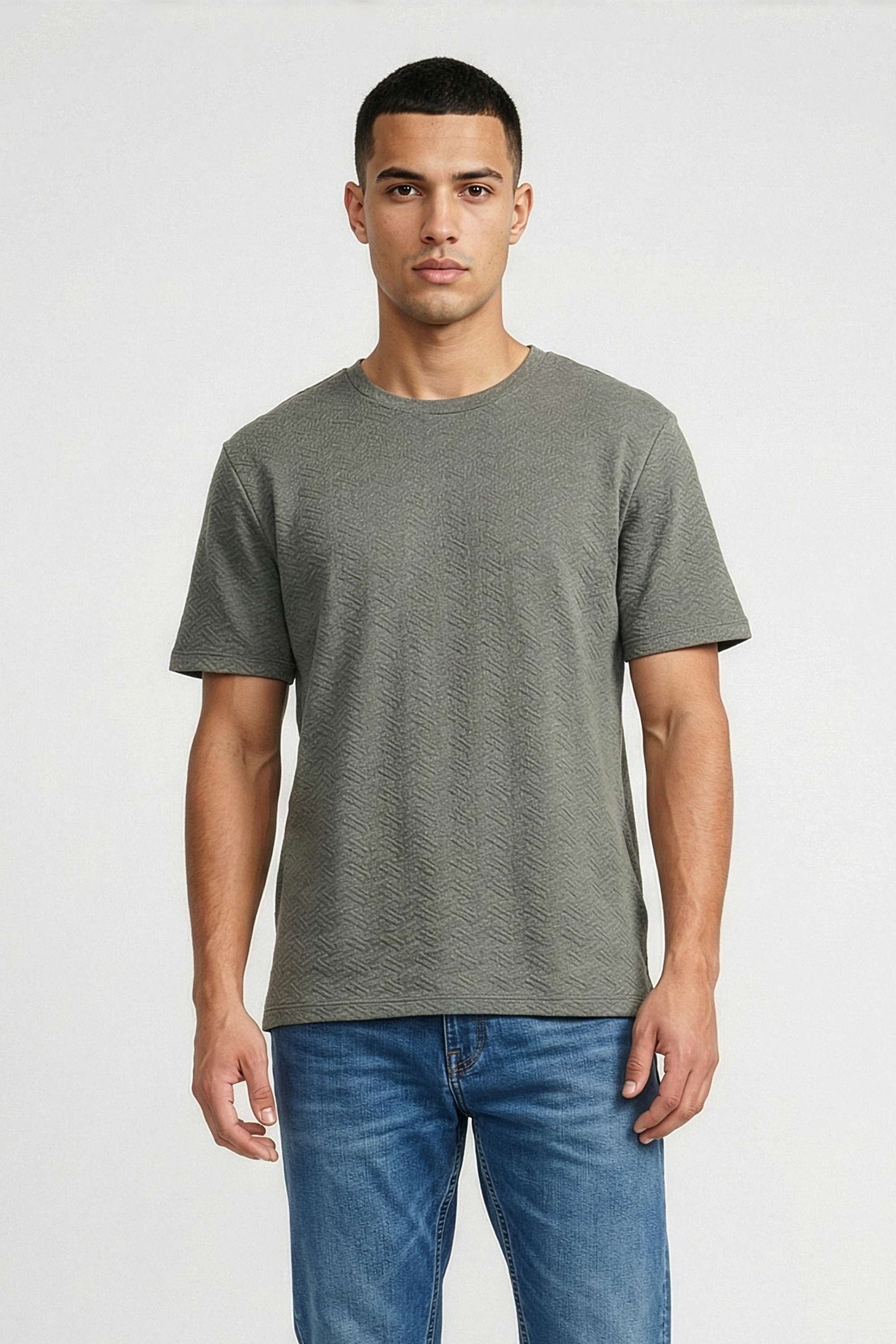 Textured-Cotton-Blend-Regular-Fit-Men-s-T-Shirt