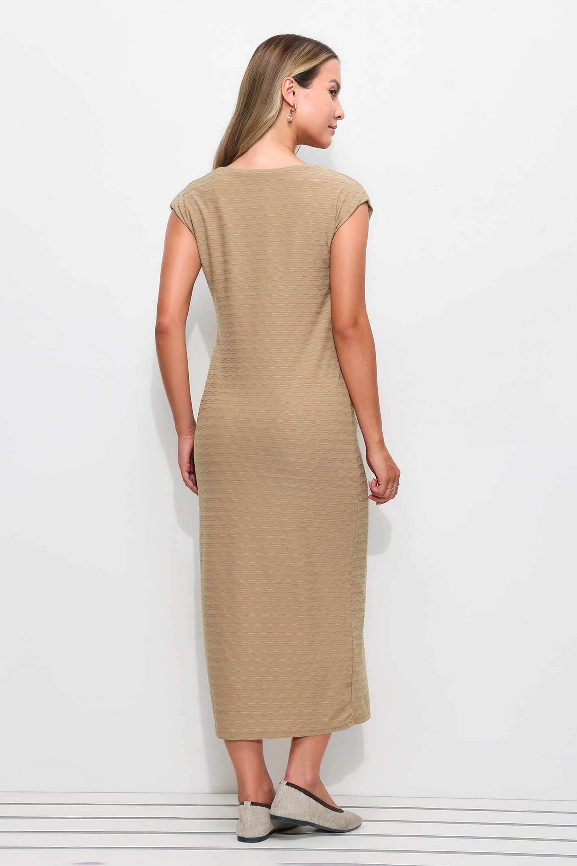 Solid-Polyester-Round-Neck-Women-s-Maxi-Dress