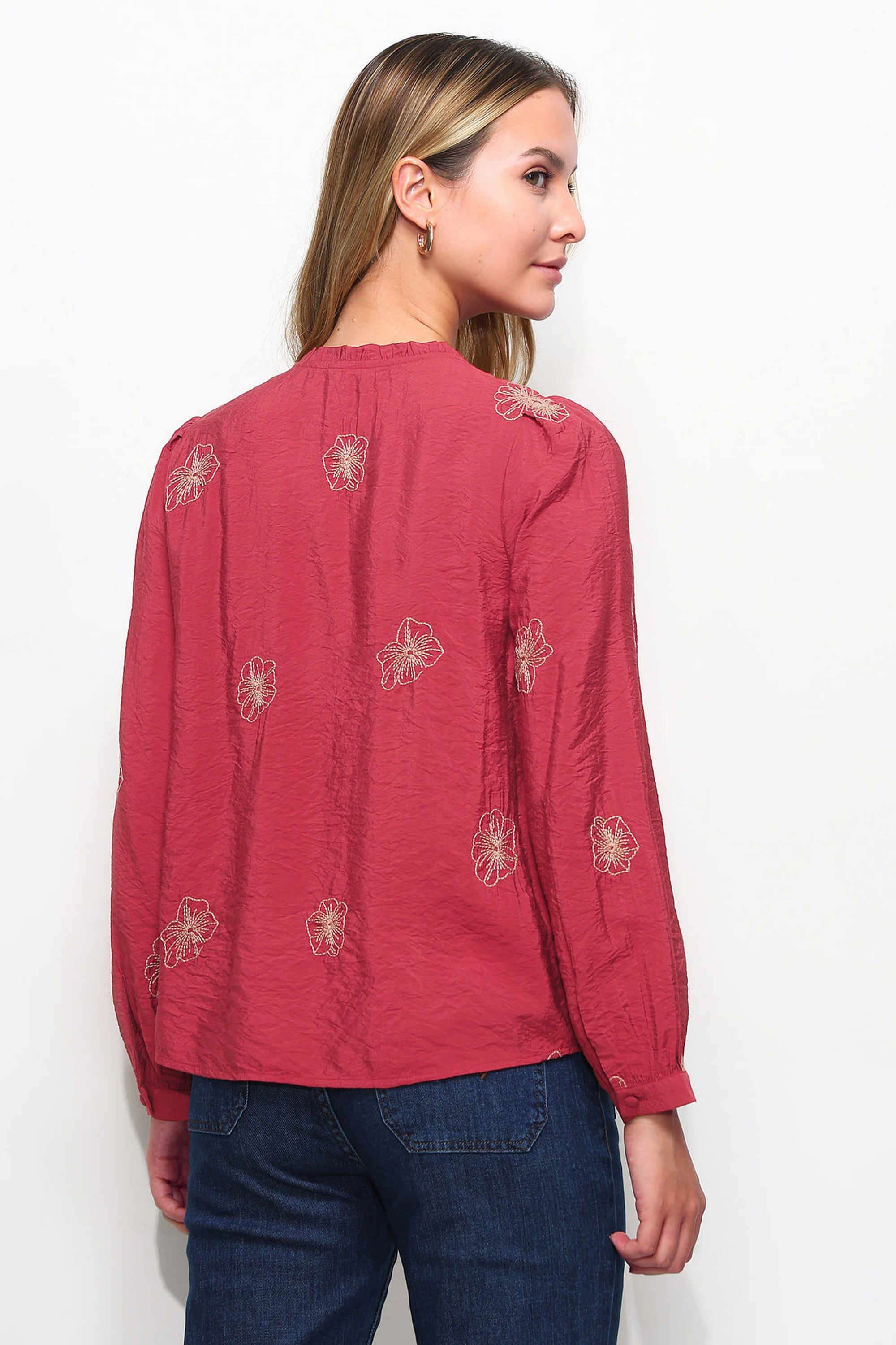 Knitted-Viscose-Collared-Women-s-Top