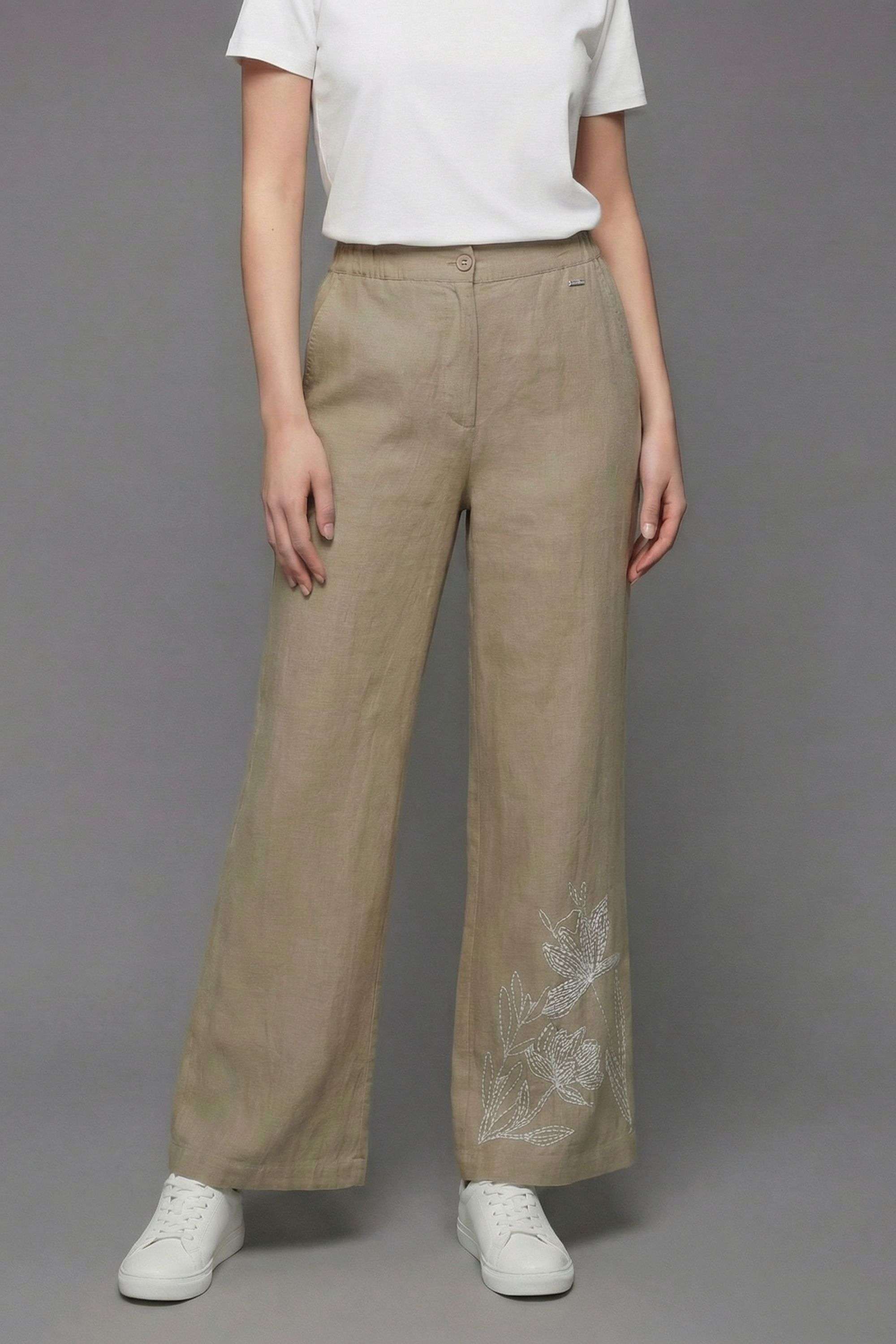 u.s. polo assn. Floral Straight Fit Blended Fabric Women's Casual Wear Trousers-picture-36