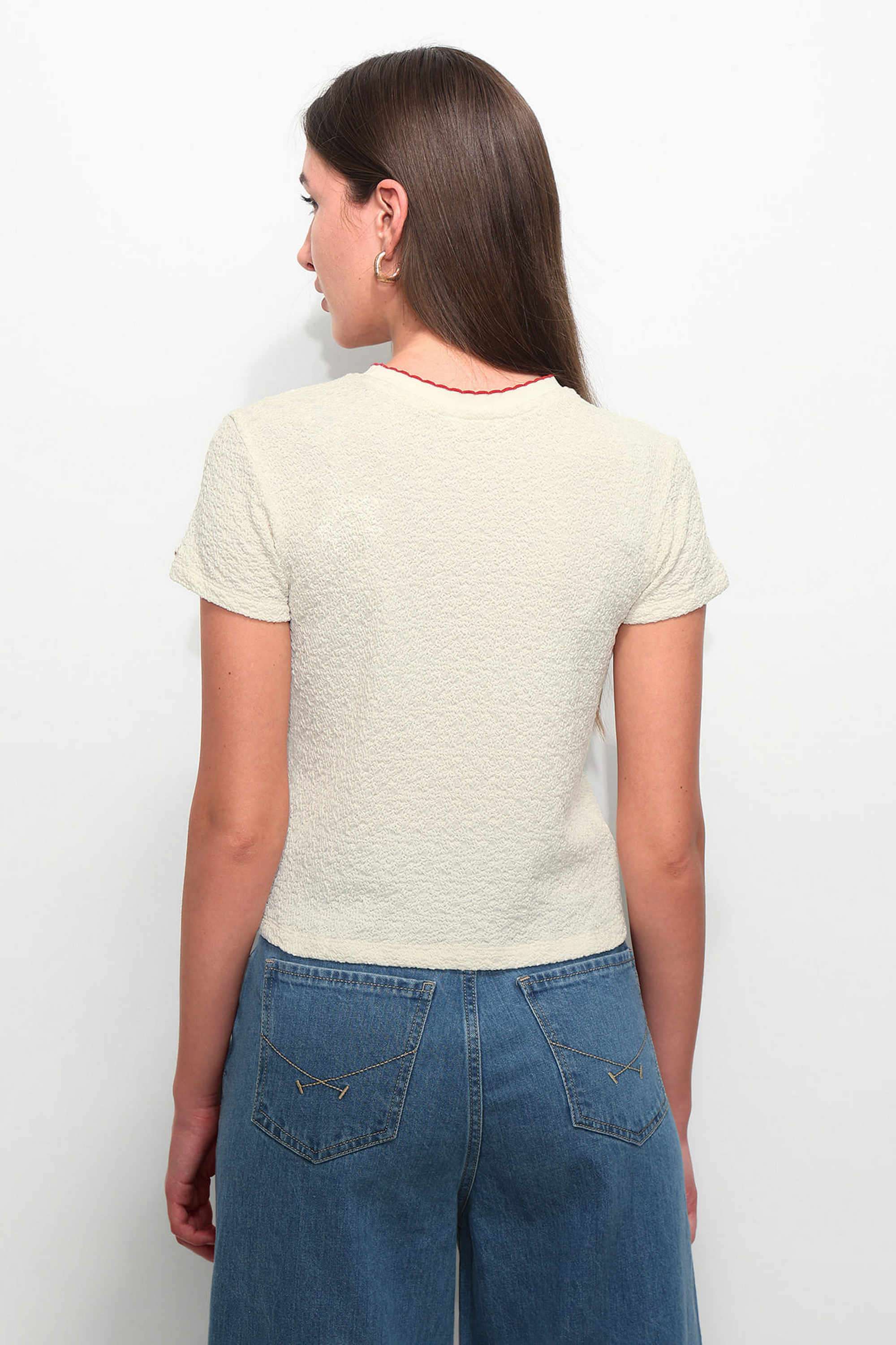Knitted-Polyester-Round-Neck-Women-s-T-Shirt