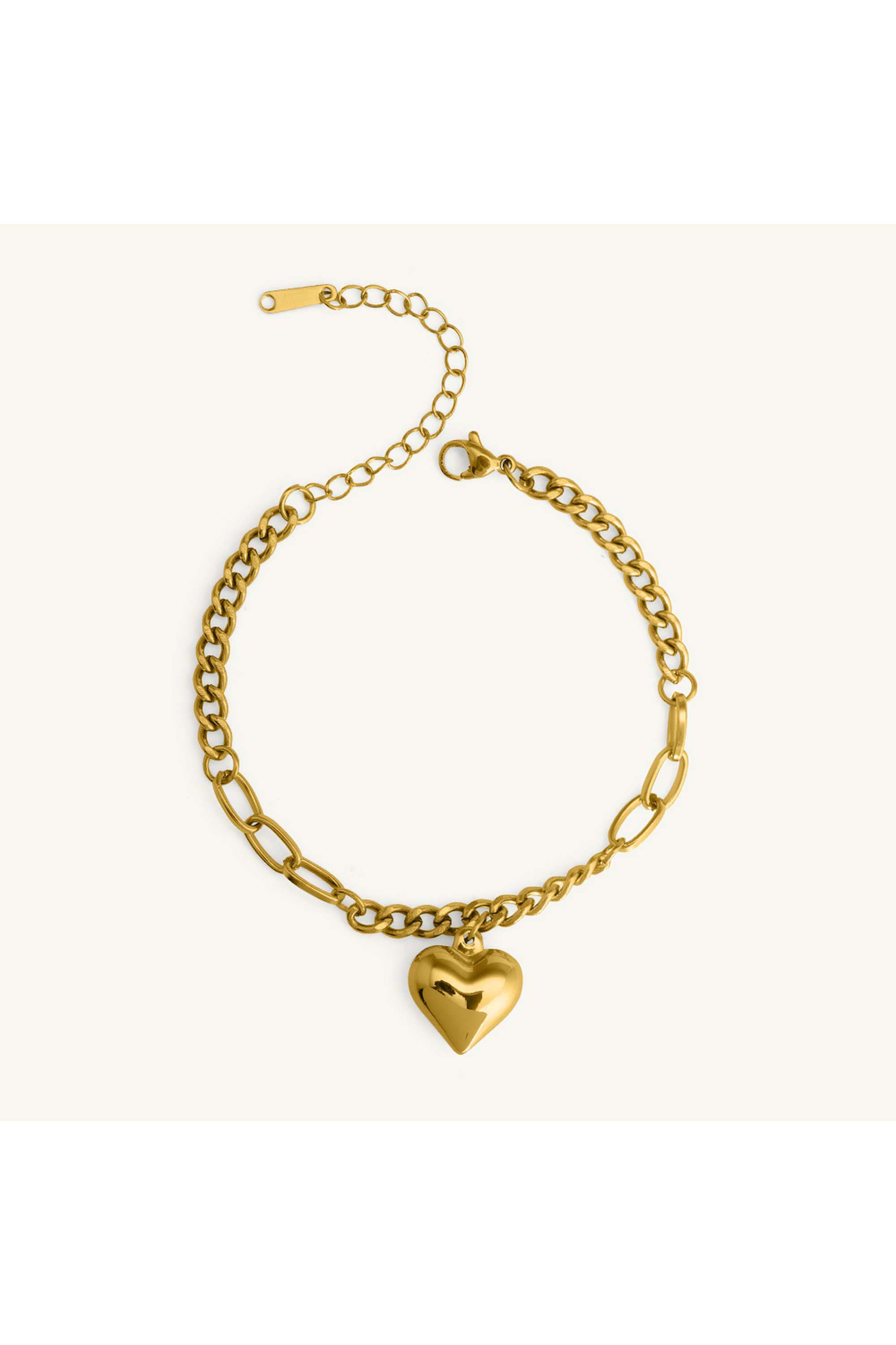 Bold-Heart-Bracelet-for-Womens---Waterproof-&-Anti-Tarnish