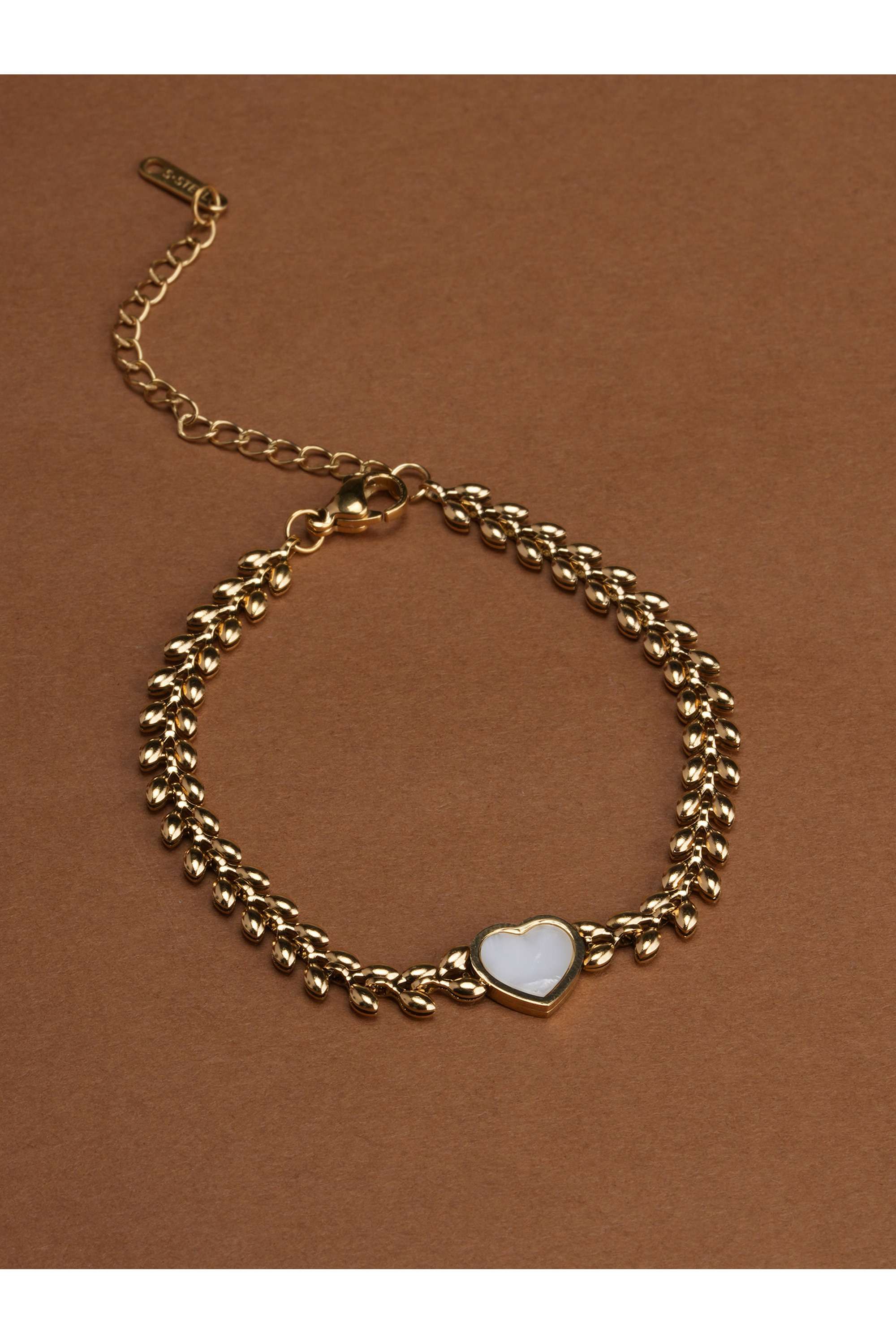 Aurelia-Heartbeam-Bracelet-for-Womens---Waterproof-&-Anti-Tarnish