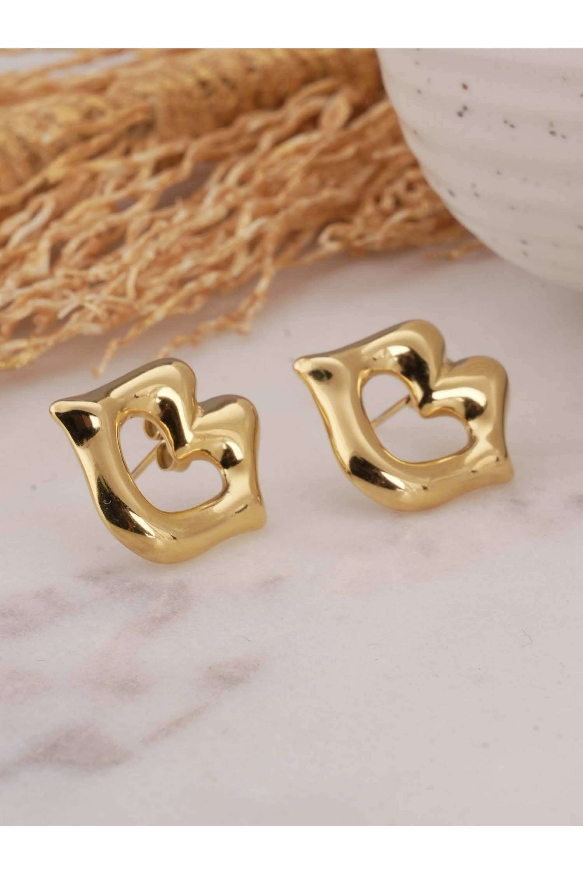 Chic-Lips-Stud-Earrings-for-Womens---Waterproof-&-Anti-Tarnish