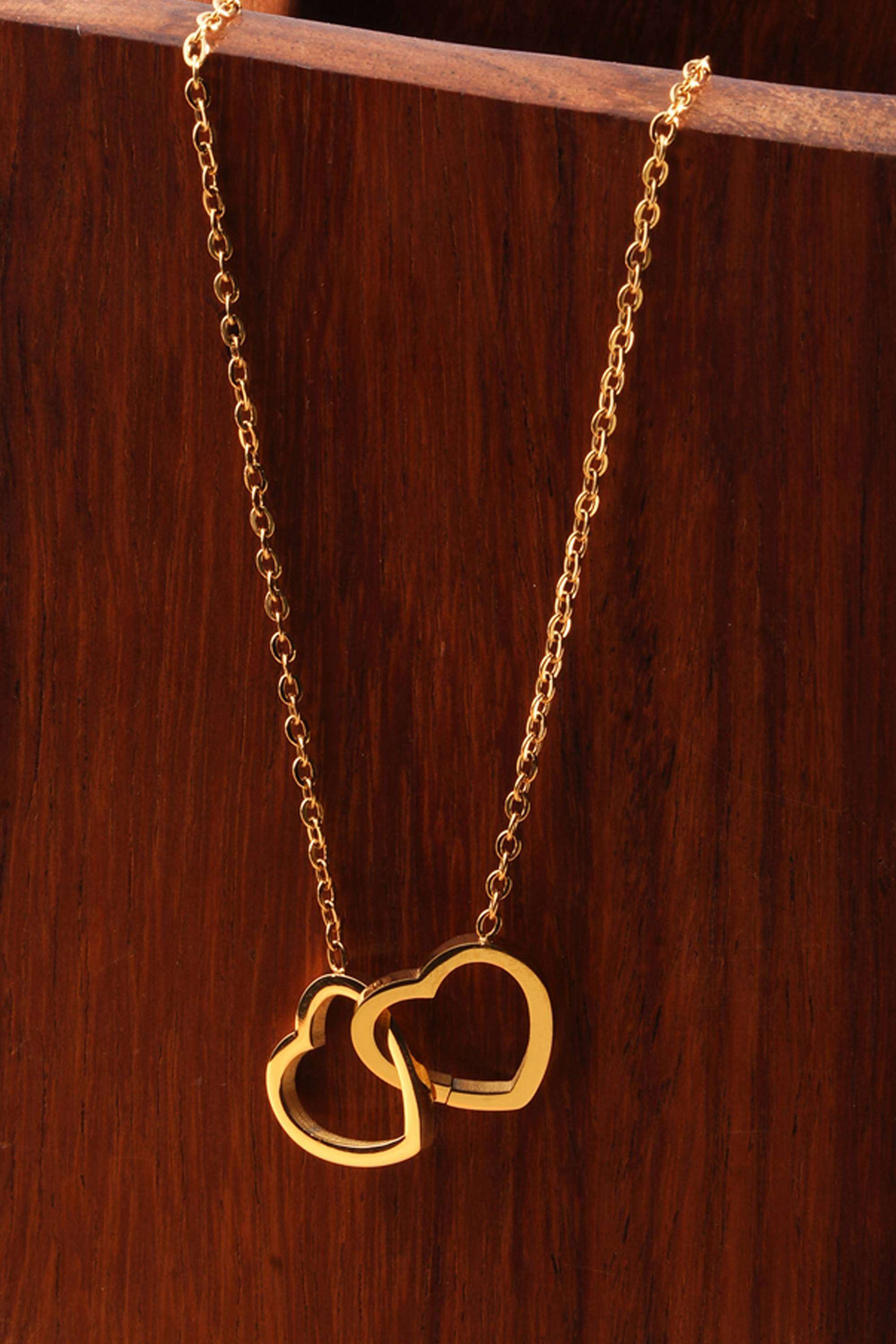 Twin-Hearts-Harmony-Necklace-for-Women---Waterproof-&-Anti-Tarnish