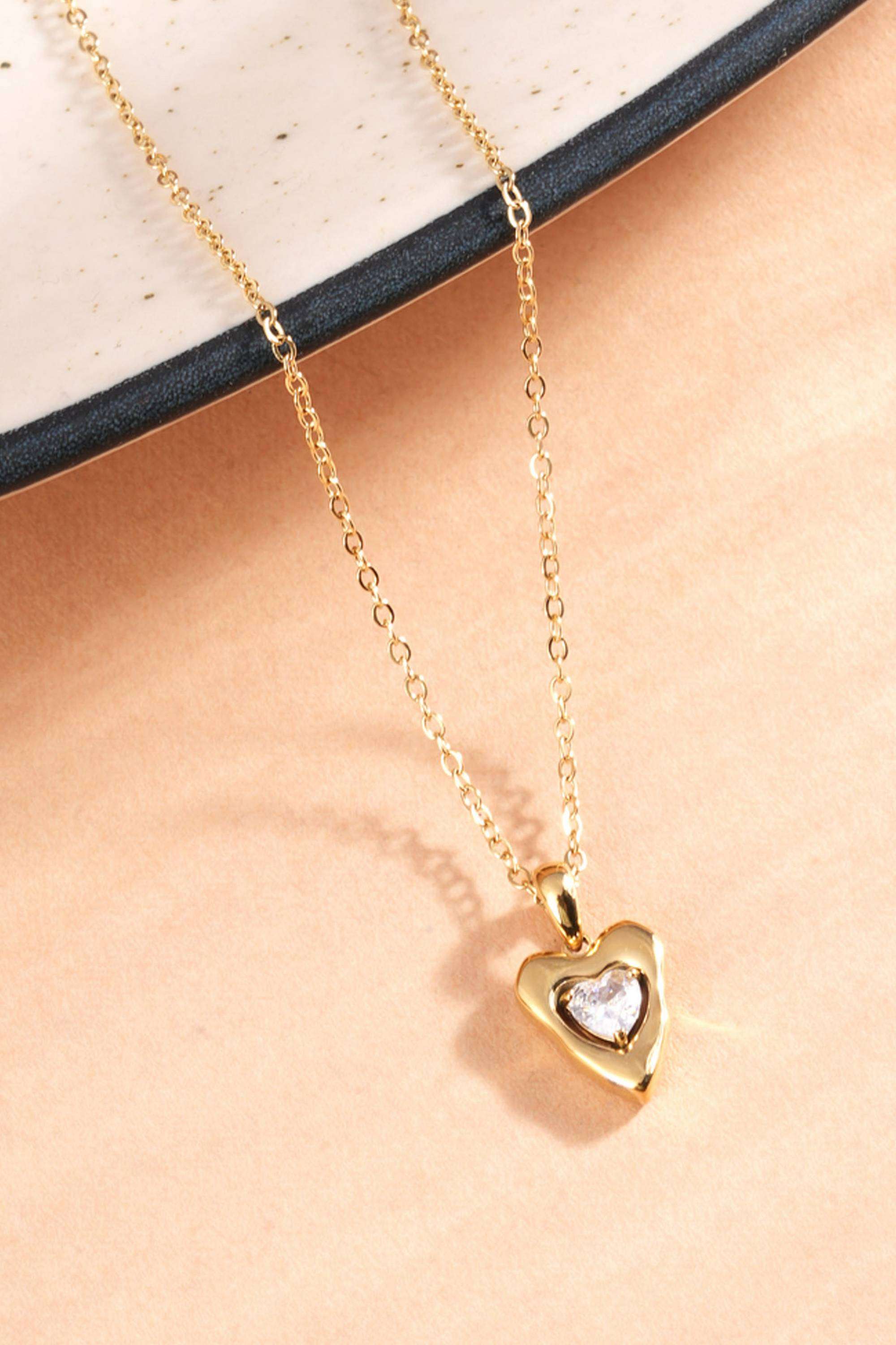 Crowned-Solitaire-Heart-Pendant-for-Women---Waterproof-&-Anti-Tarnish