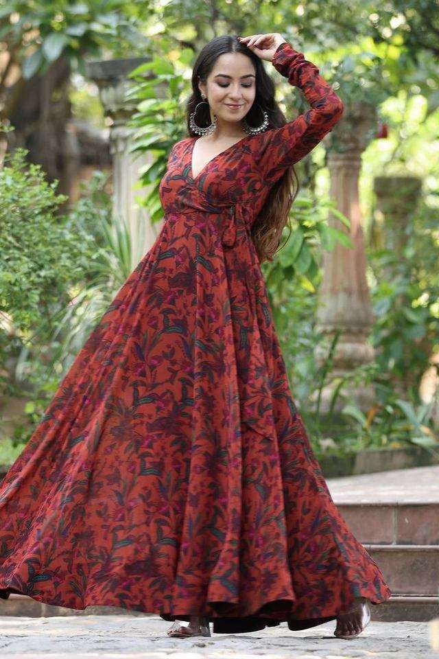 Buy Black Scissor Multi Printed V-Neck Georgette Women's Ankle Length  Ethnic Dress | Shoppers Stop