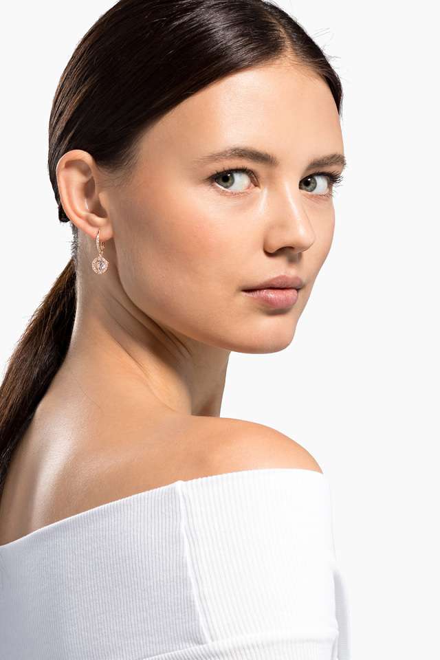 Sparkling-Dance-Crystal-Earrings