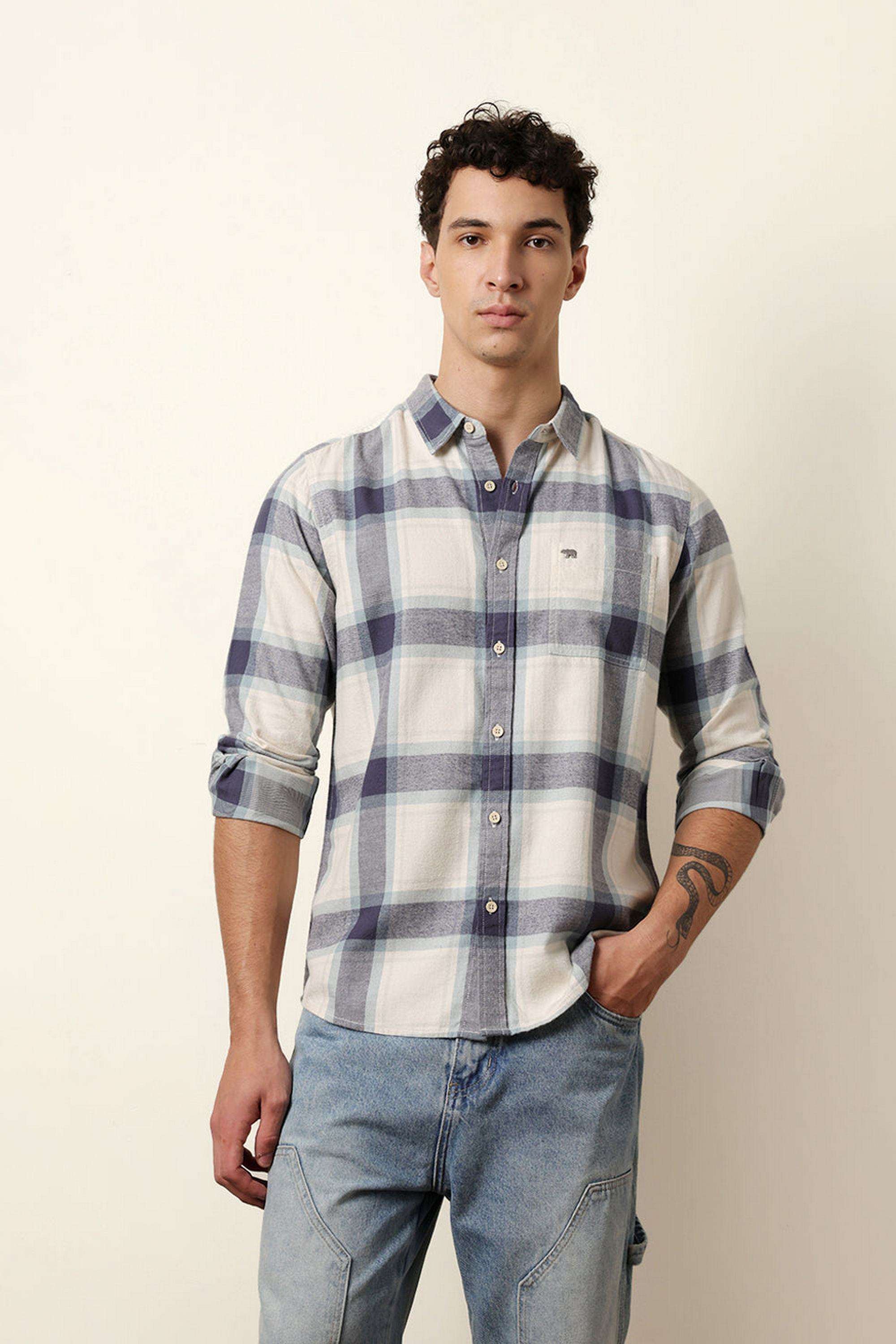 Solid-Cotton-Blend-Regular-Fit-Men-s-Casual-Shirt