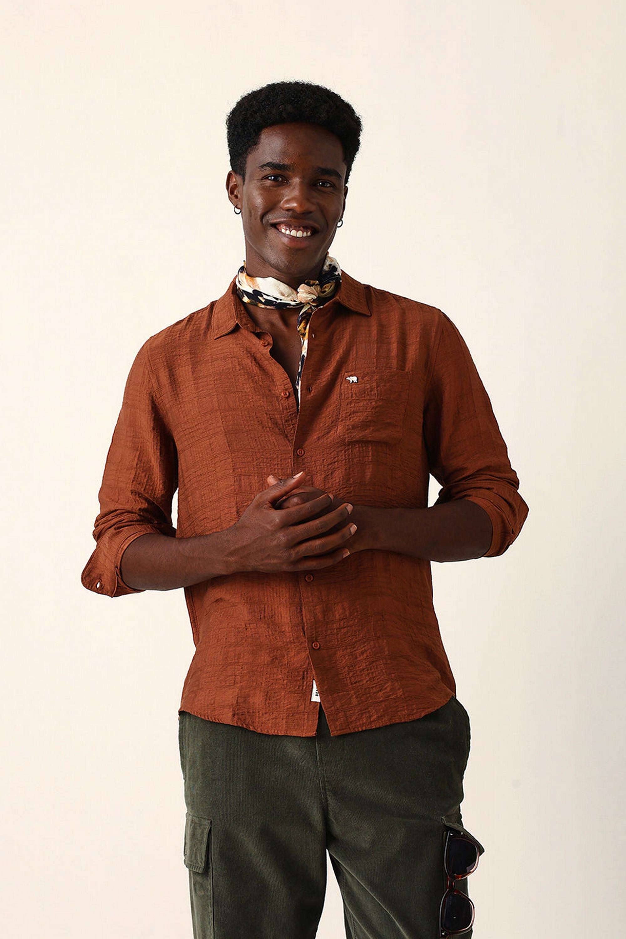 Textured-Blended-Fabric-Slim-Fit-Men-s-Casual-Shirt