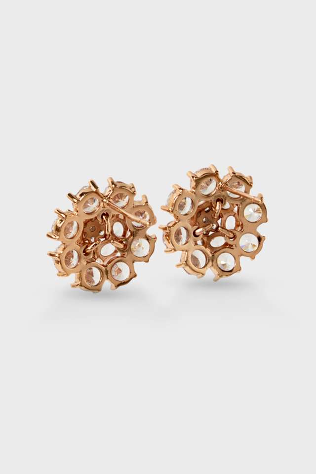 Diamond-Stud-Earrings-for-Everyday-Wear