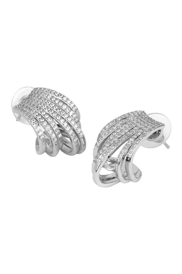Diamond-Stud-Earrings-for-Everyday-Wear