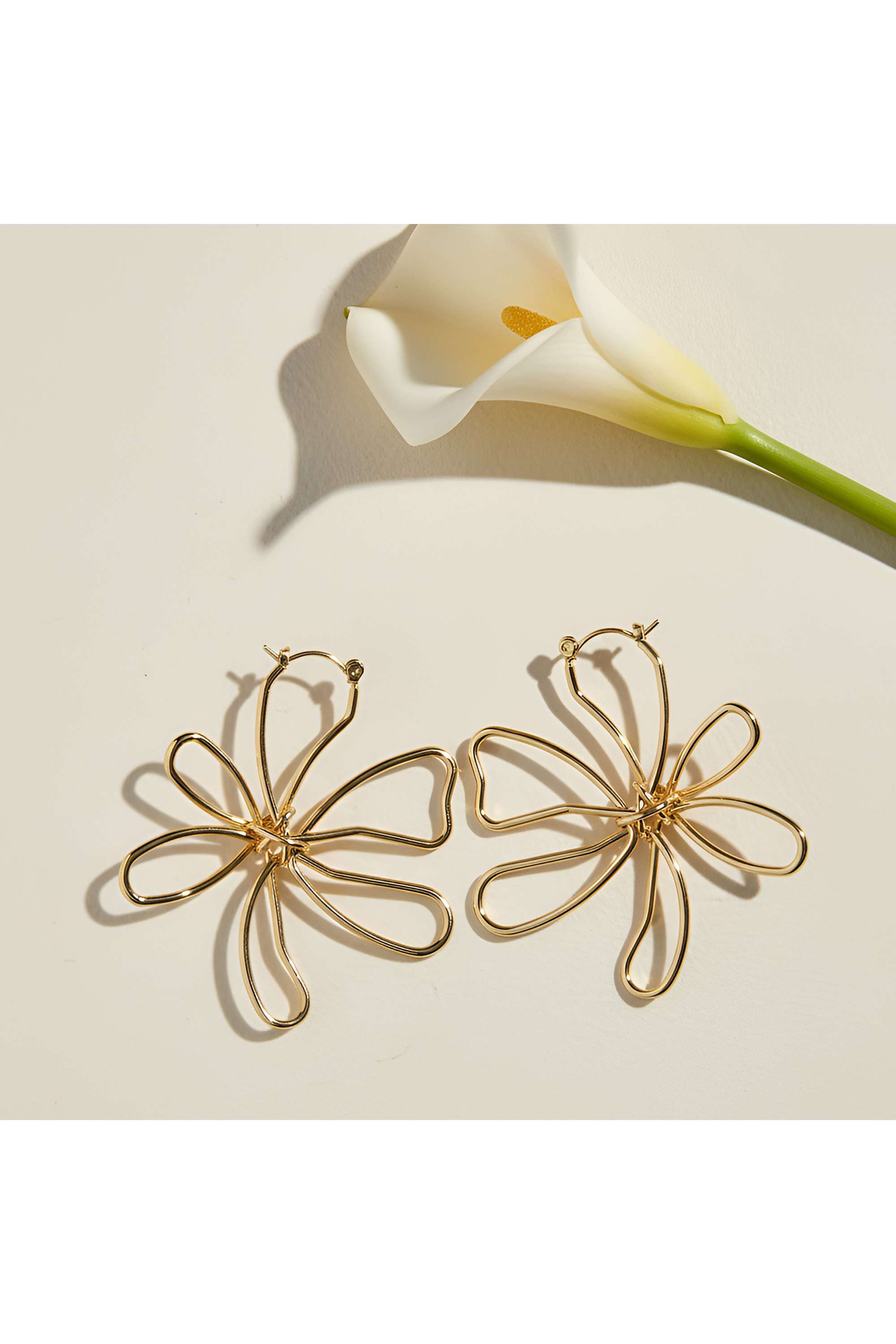 Metal-Casual-Wear-Women-Earrings