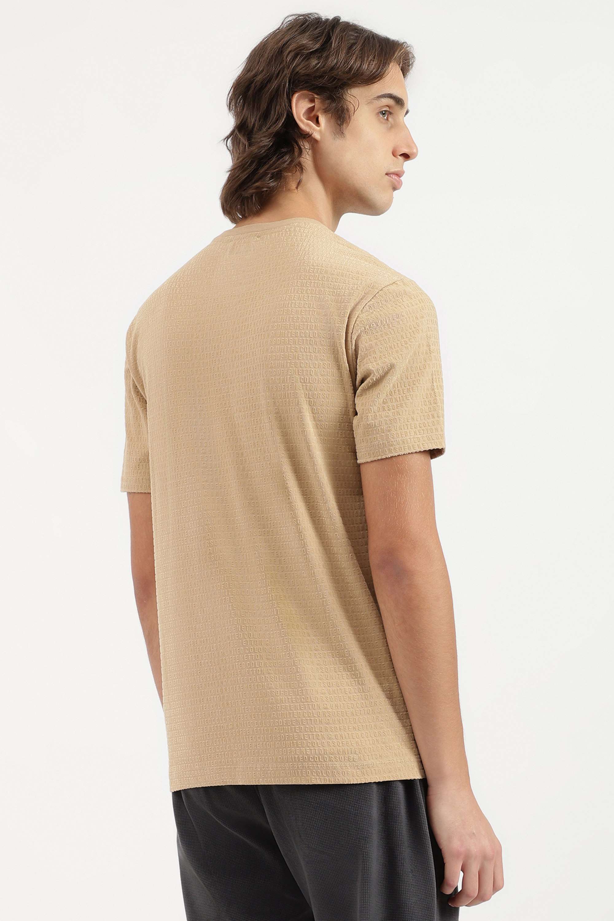 Textured-Cotton-Relaxed-Fit-Men-T-Shirt
