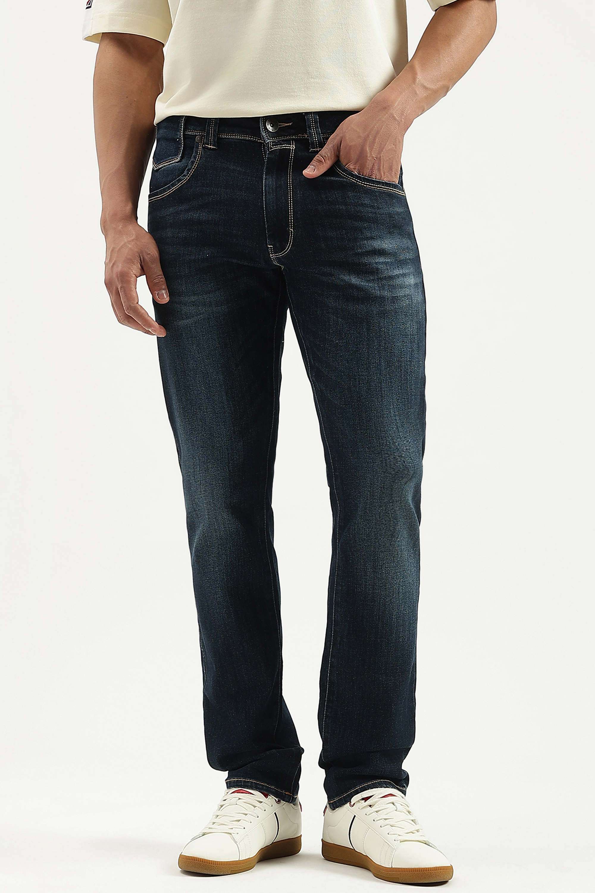 Mid-Rise-Cotton-Straight-Fit-Men-s-Jeans