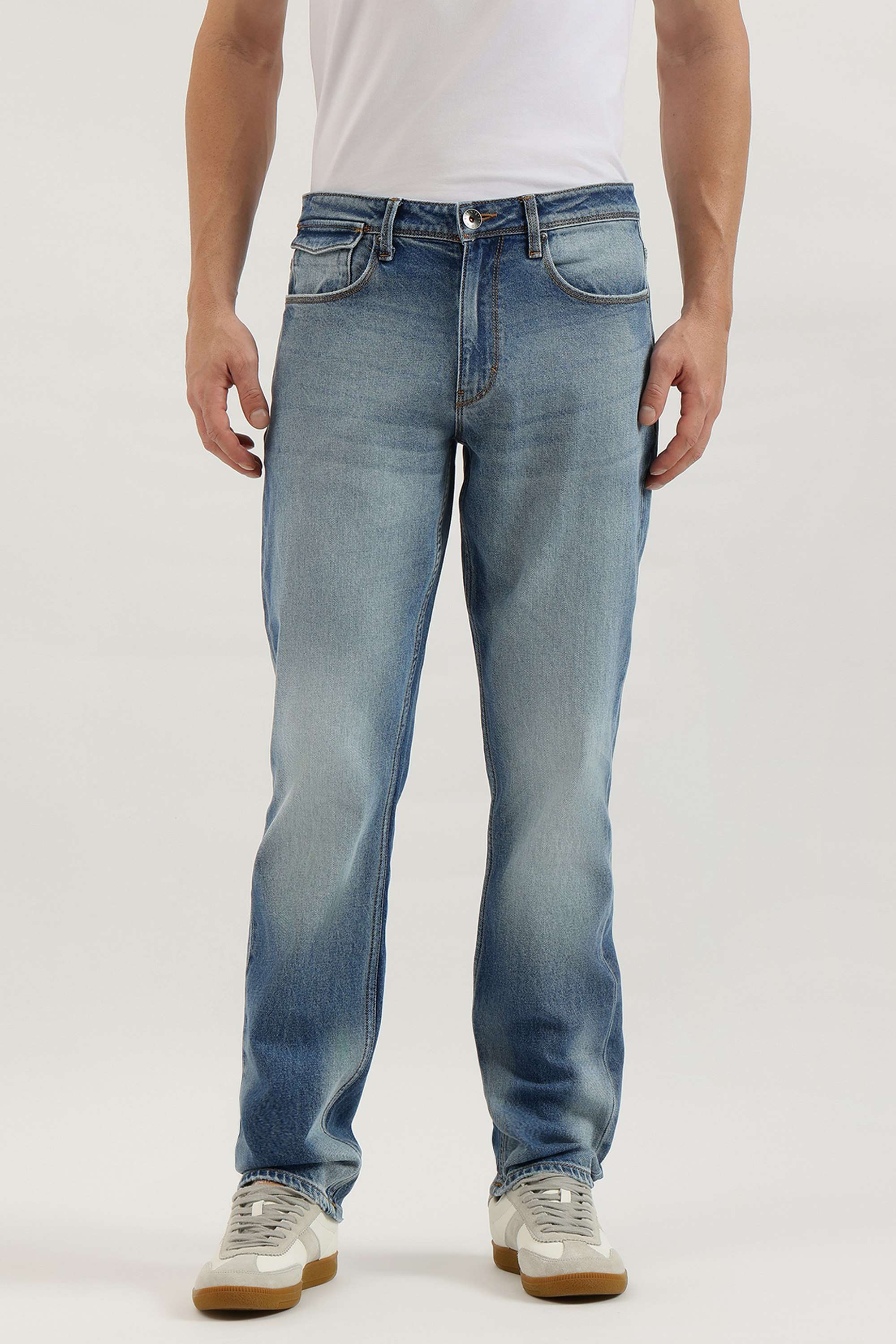Solid-Cotton-Straight-Fit-Men-s-Jeans