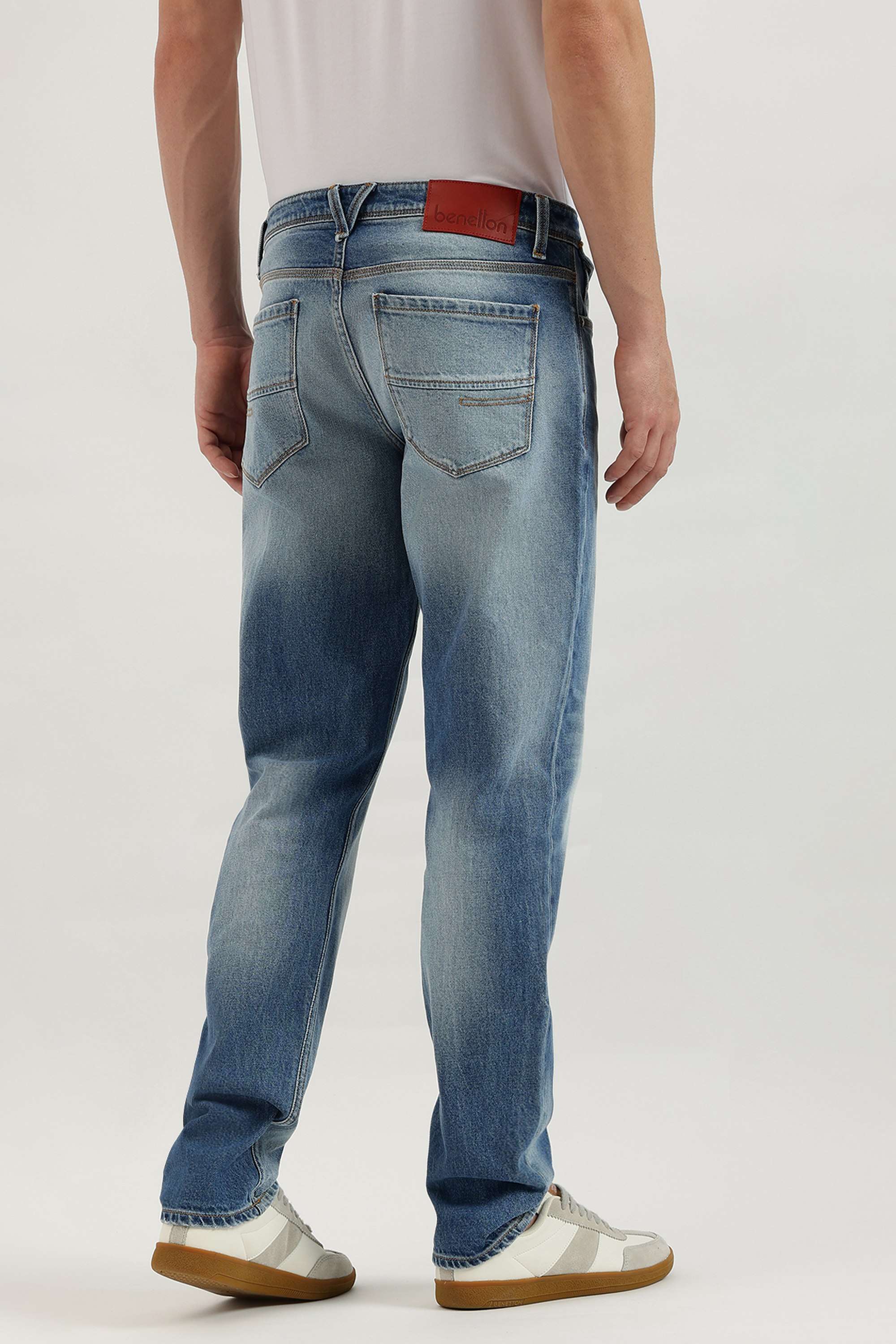 Solid-Cotton-Straight-Fit-Men-s-Jeans