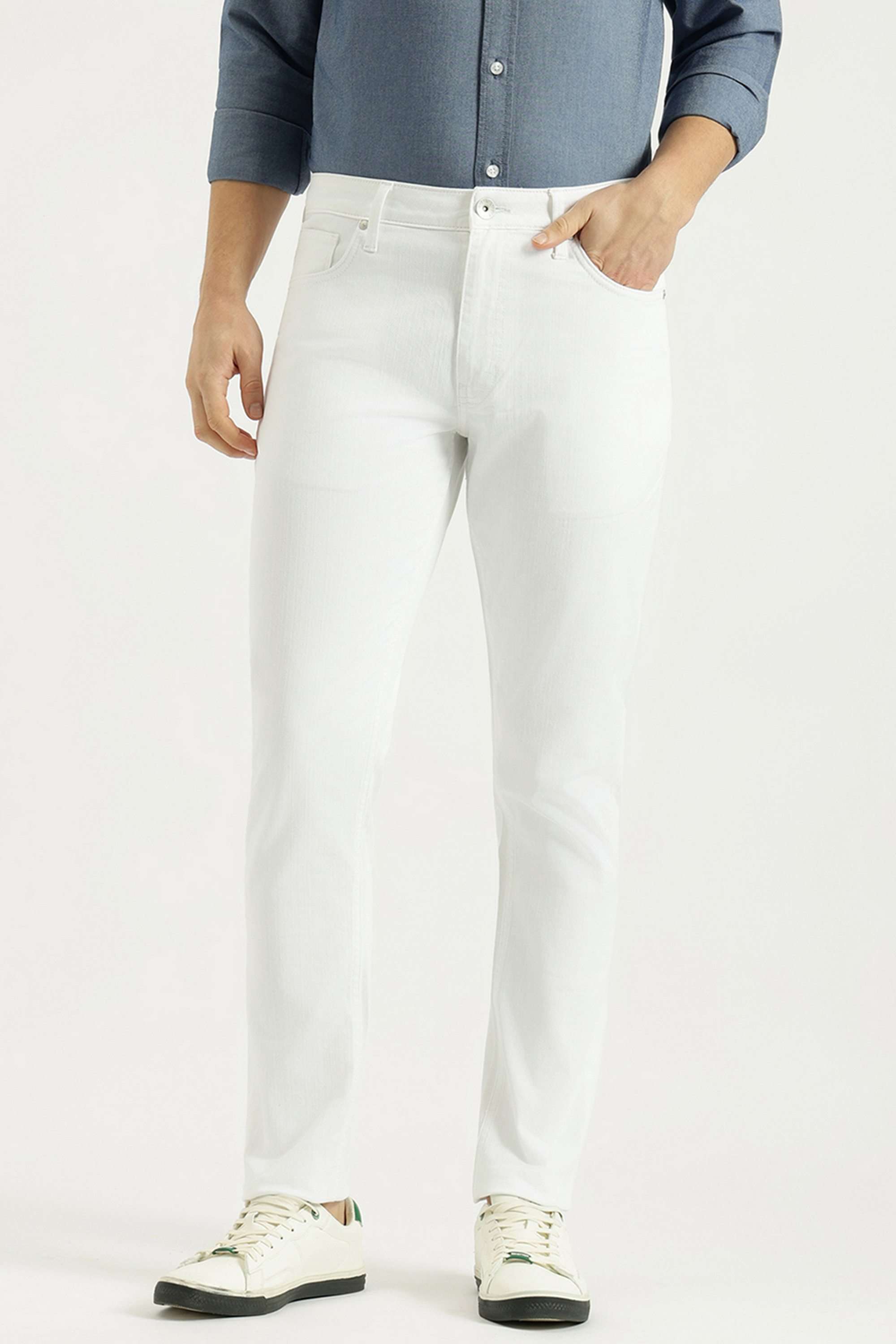 Solid-Cotton-Blend-Tapered-Fit-Men-s-Jeans