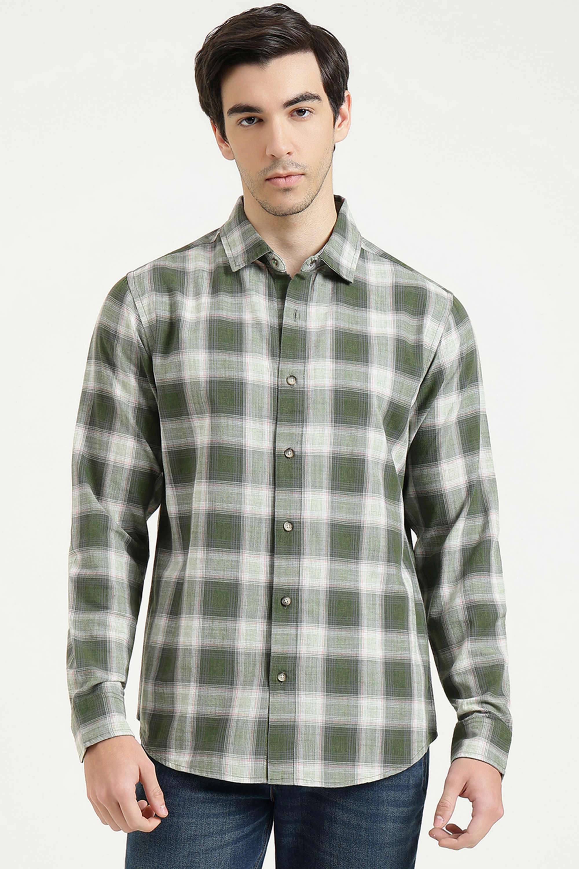 Checks-Cotton-Blend-Regular-Fit-Men-s-Shirt