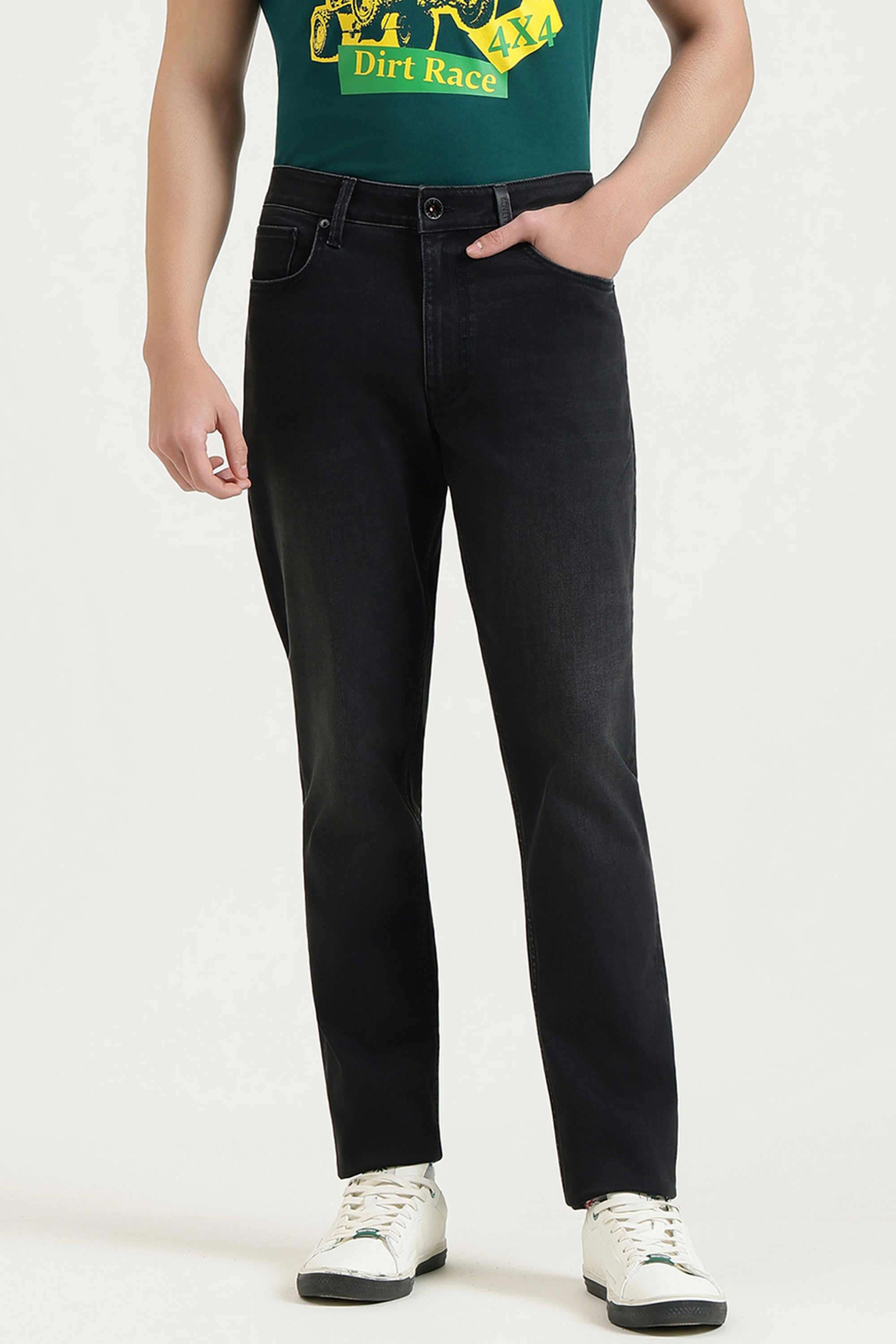Solid-Cotton-Blend-Tapered-Fit-Men-s-Jeans